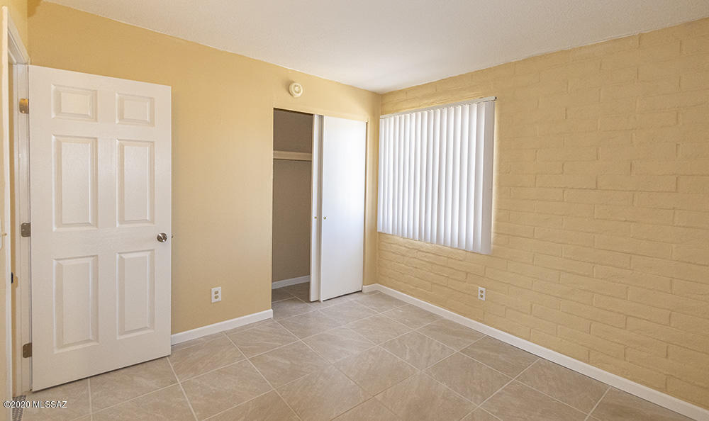 Escalante Heights No. 2 (1-172) - Residential Lease
