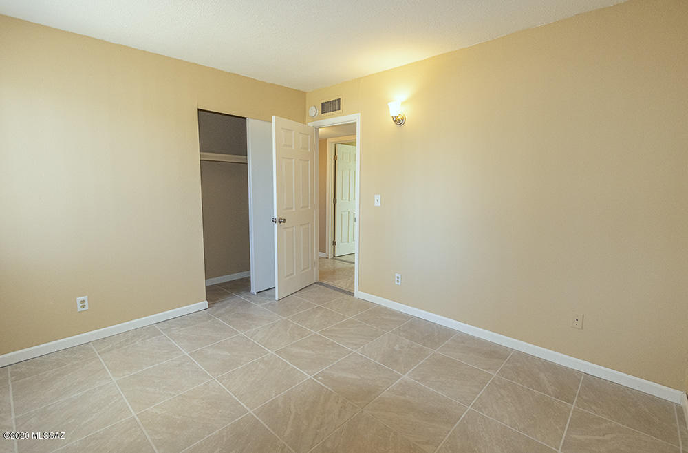 Escalante Heights No. 2 (1-172) - Residential Lease