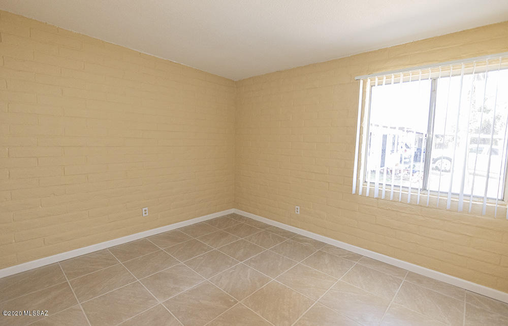 Escalante Heights No. 2 (1-172) - Residential Lease