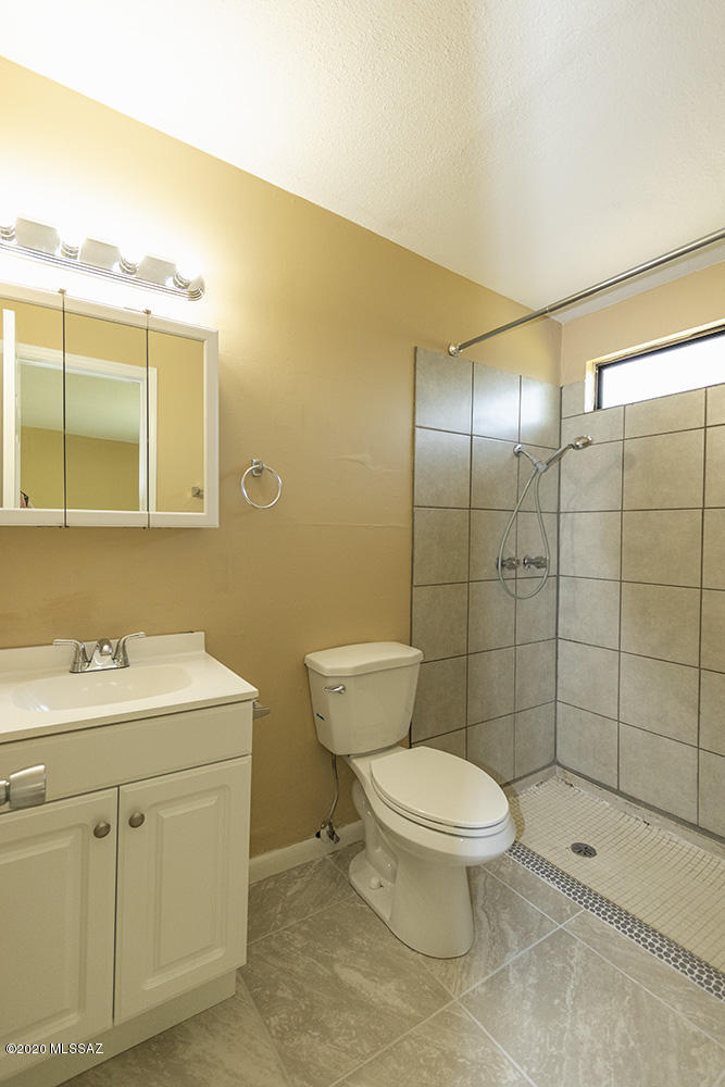 Escalante Heights No. 2 (1-172) - Residential Lease