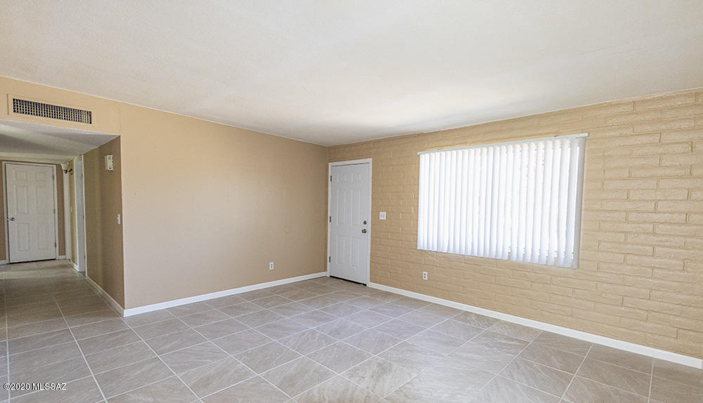 Escalante Heights No. 2 (1-172) - Residential Lease