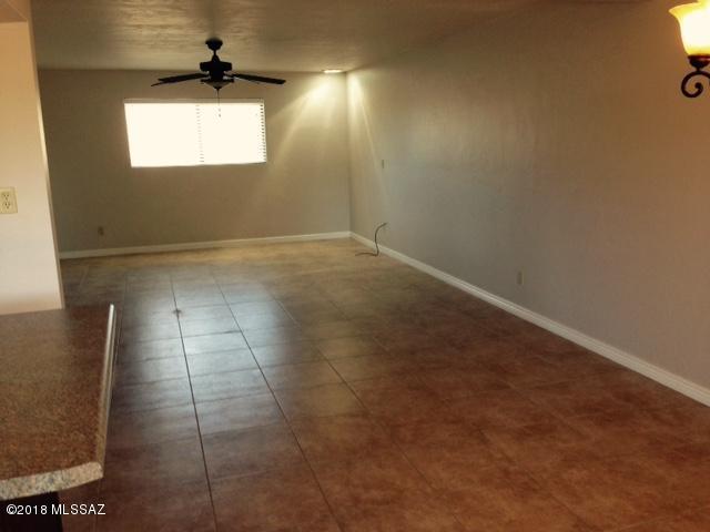 Vista Del Sahuaro - Residential Lease