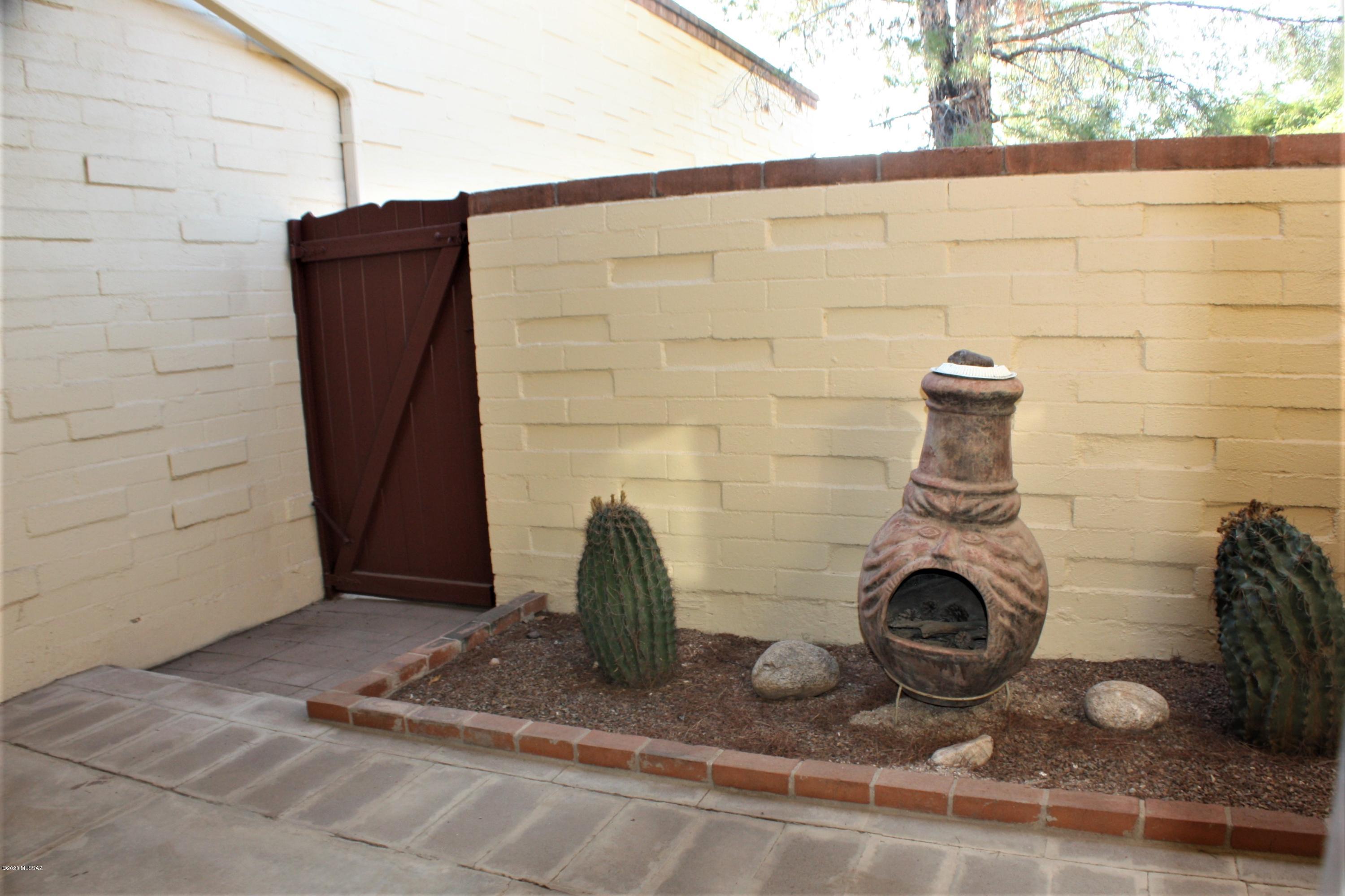 Woodland Villas (47-90) - Residential