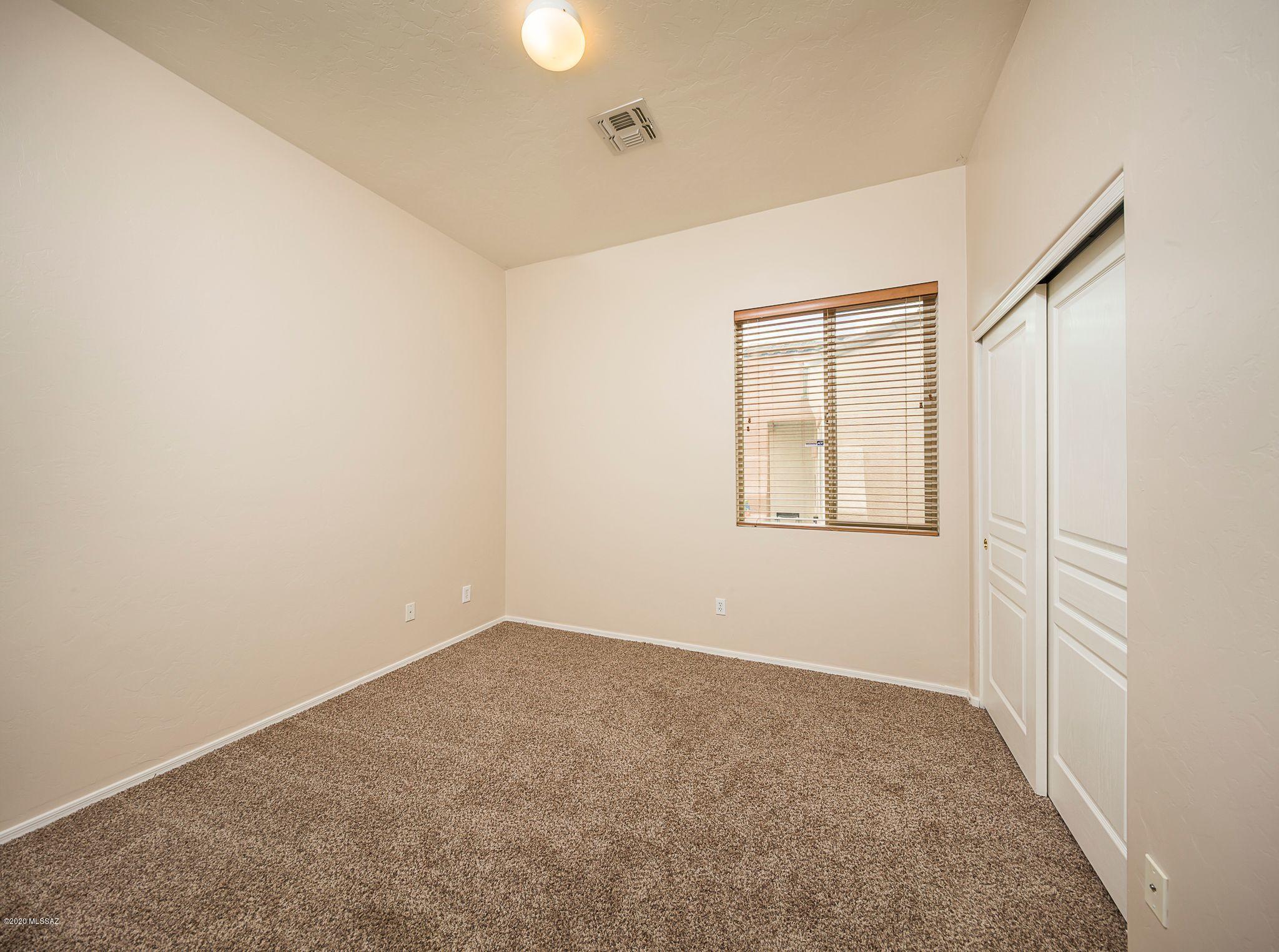 Desert Traditions II (49-120) - Residential