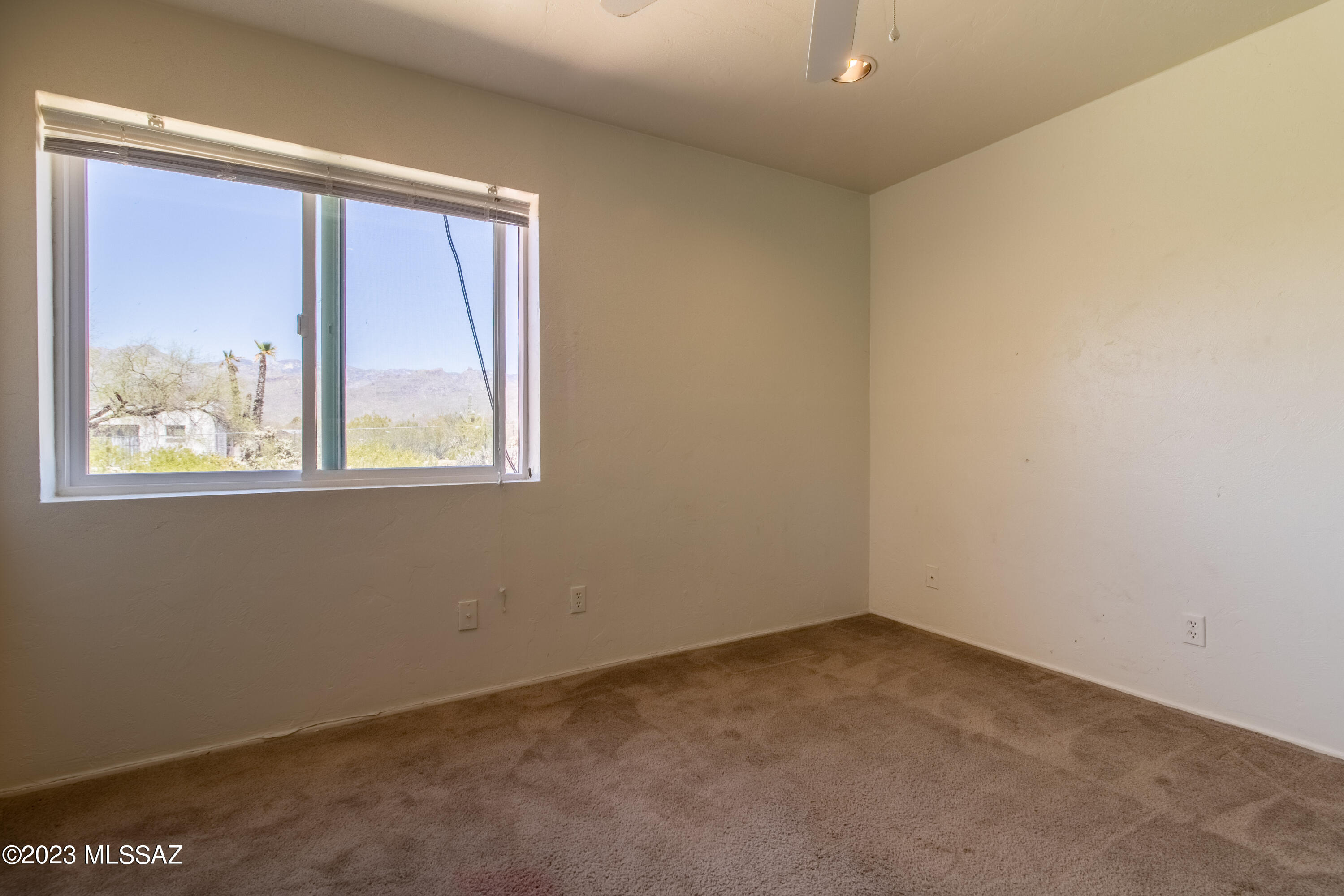 Tres Lomas East  (1-71) - Residential
