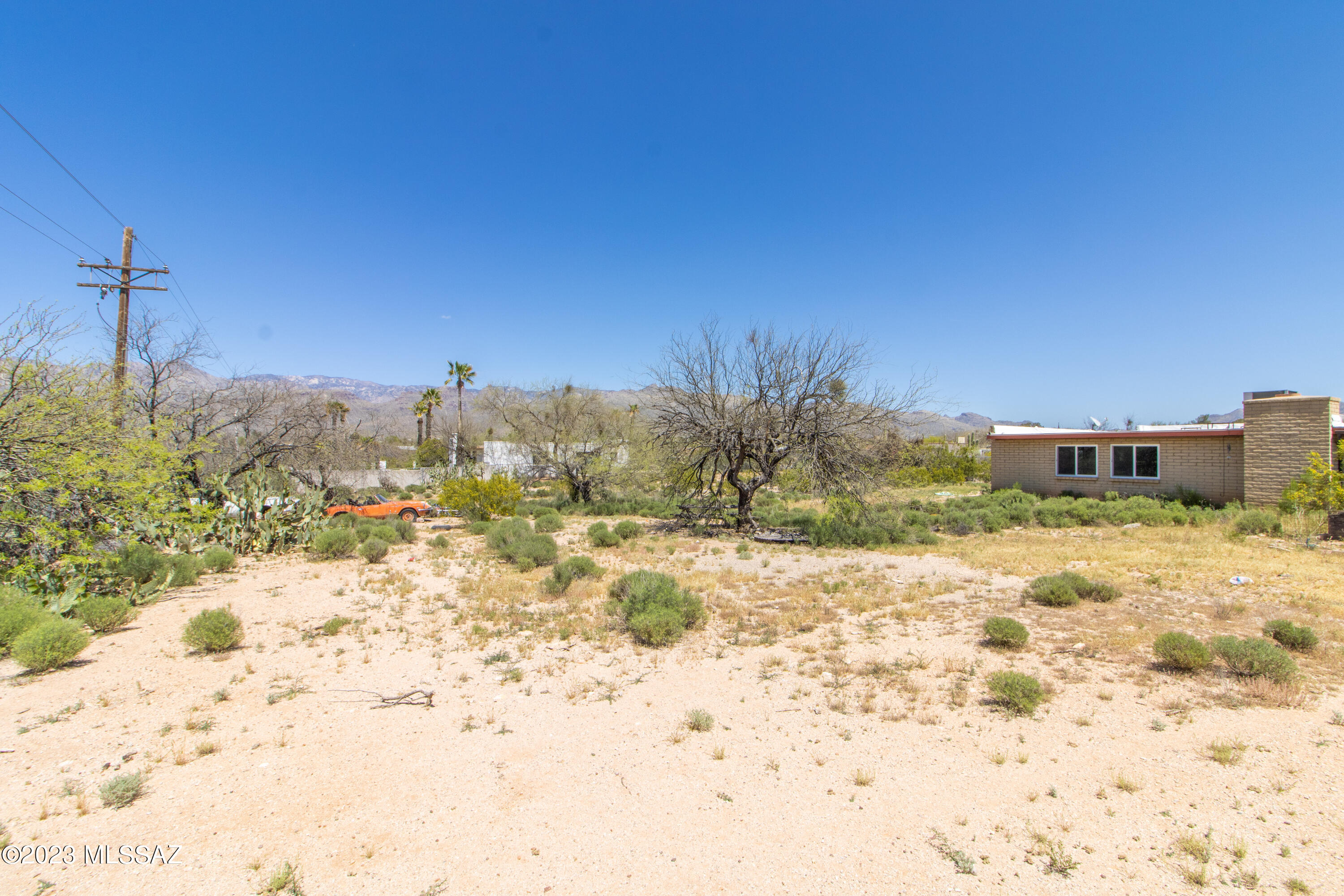 Tres Lomas East  (1-71) - Residential