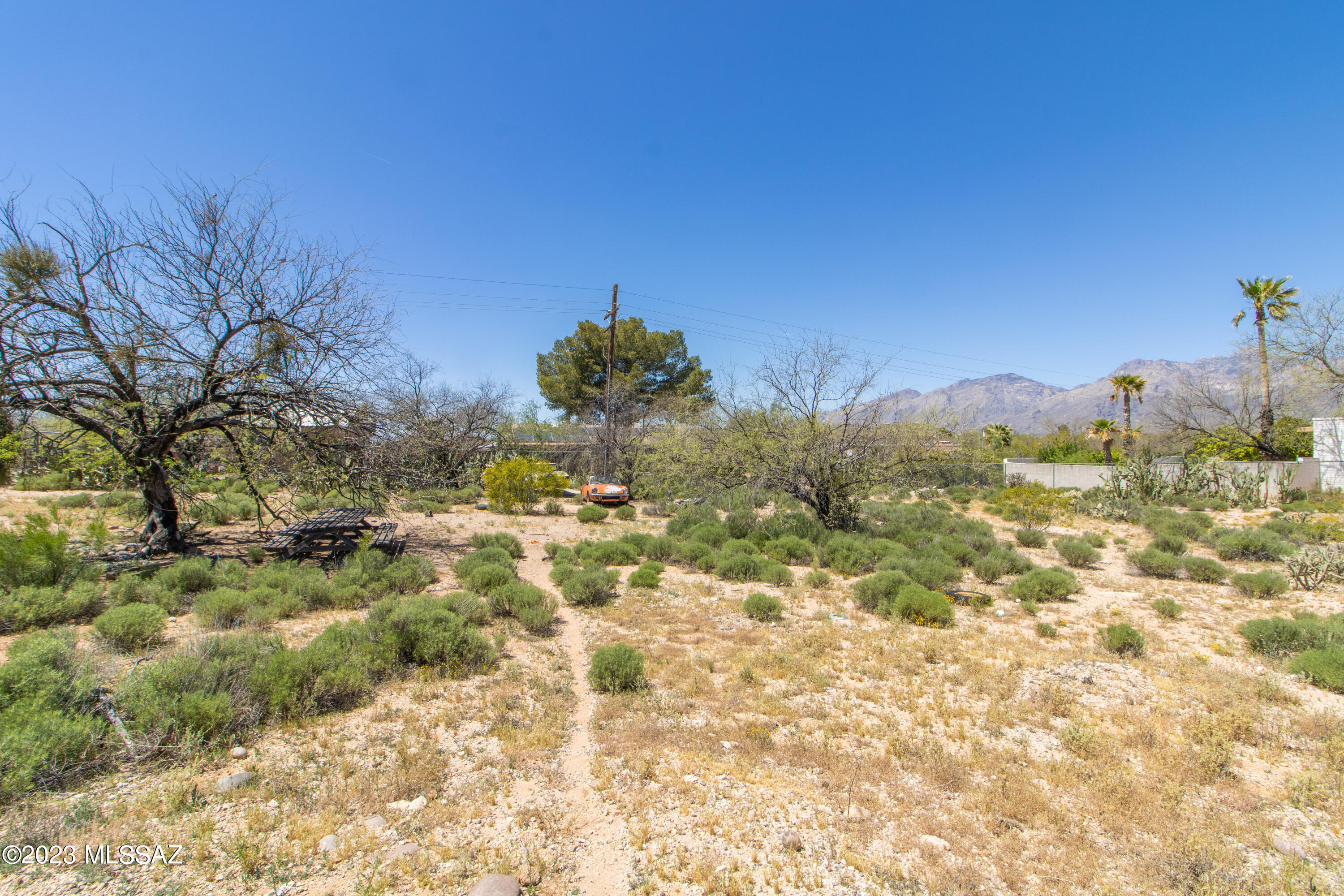 Tres Lomas East  (1-71) - Residential