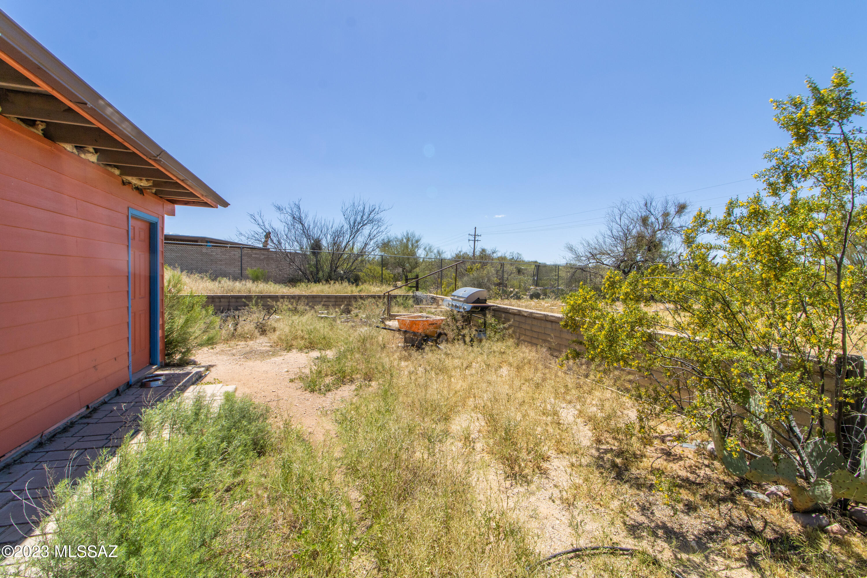 Tres Lomas East  (1-71) - Residential