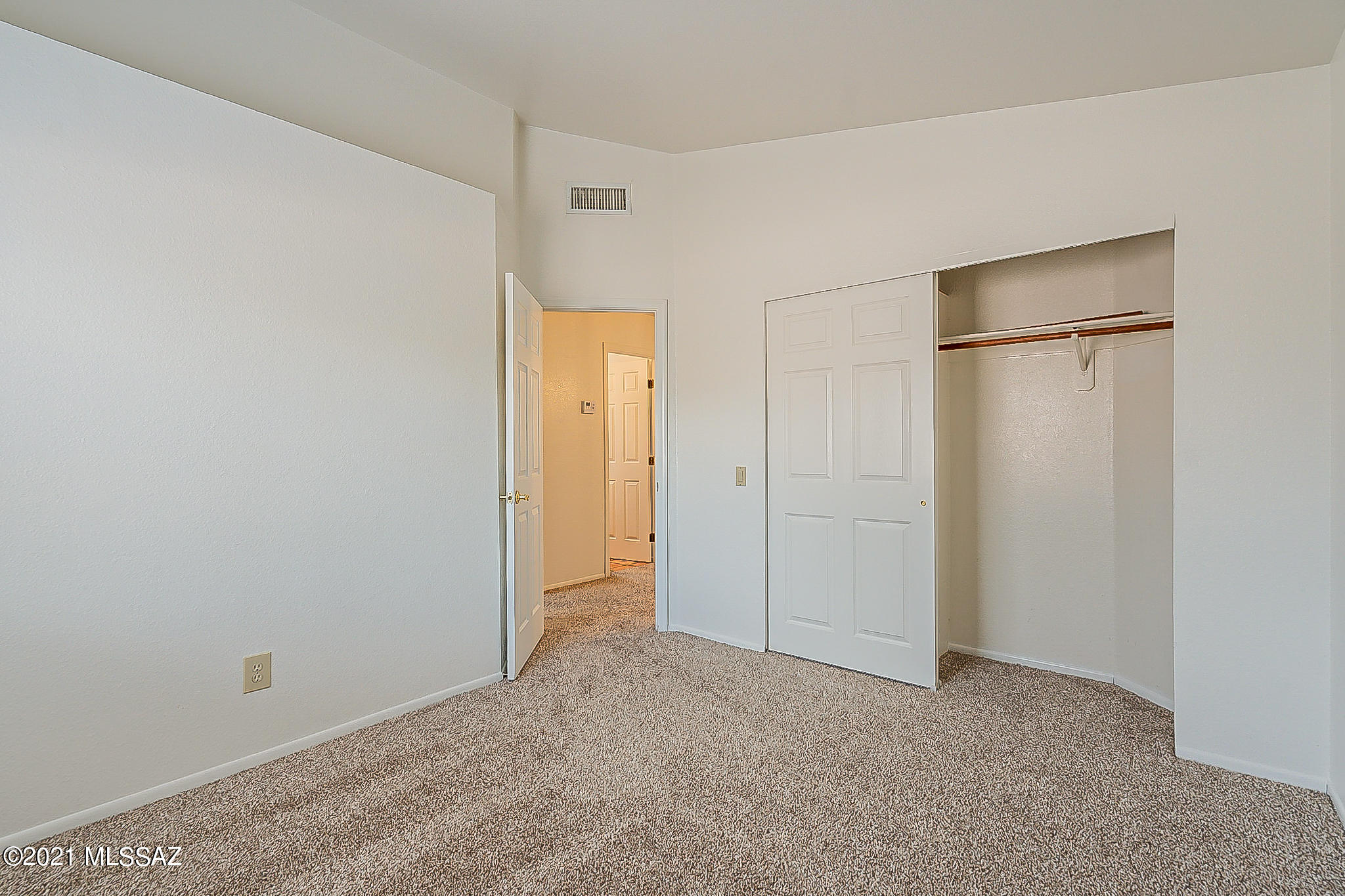 Ventana De Sabino Townhomes - Residential