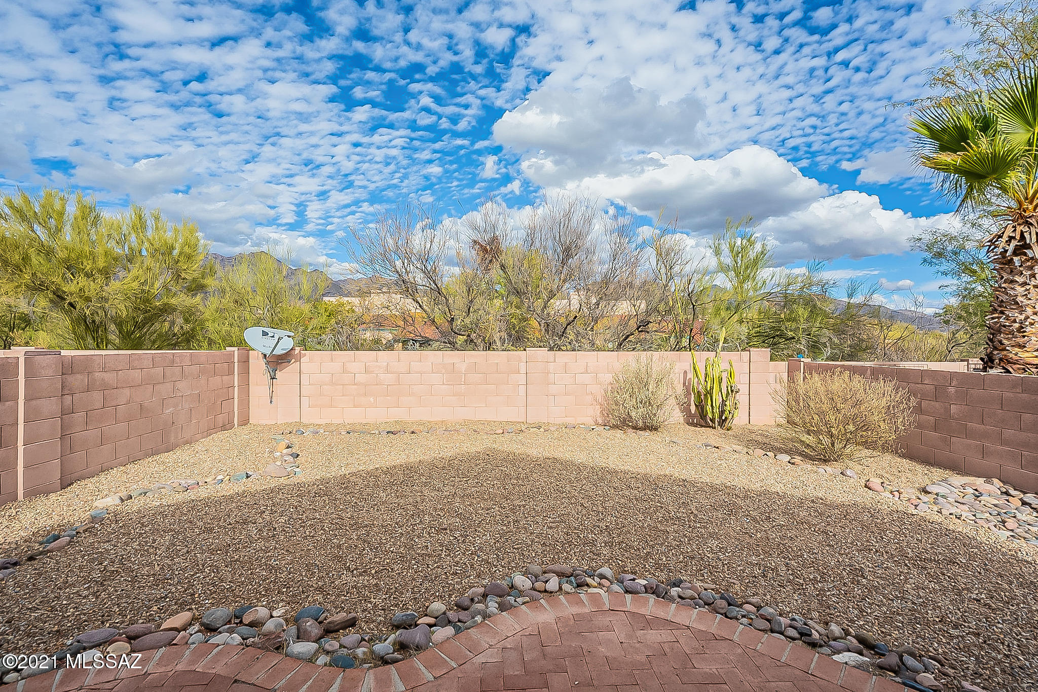 Ventana De Sabino Townhomes - Residential
