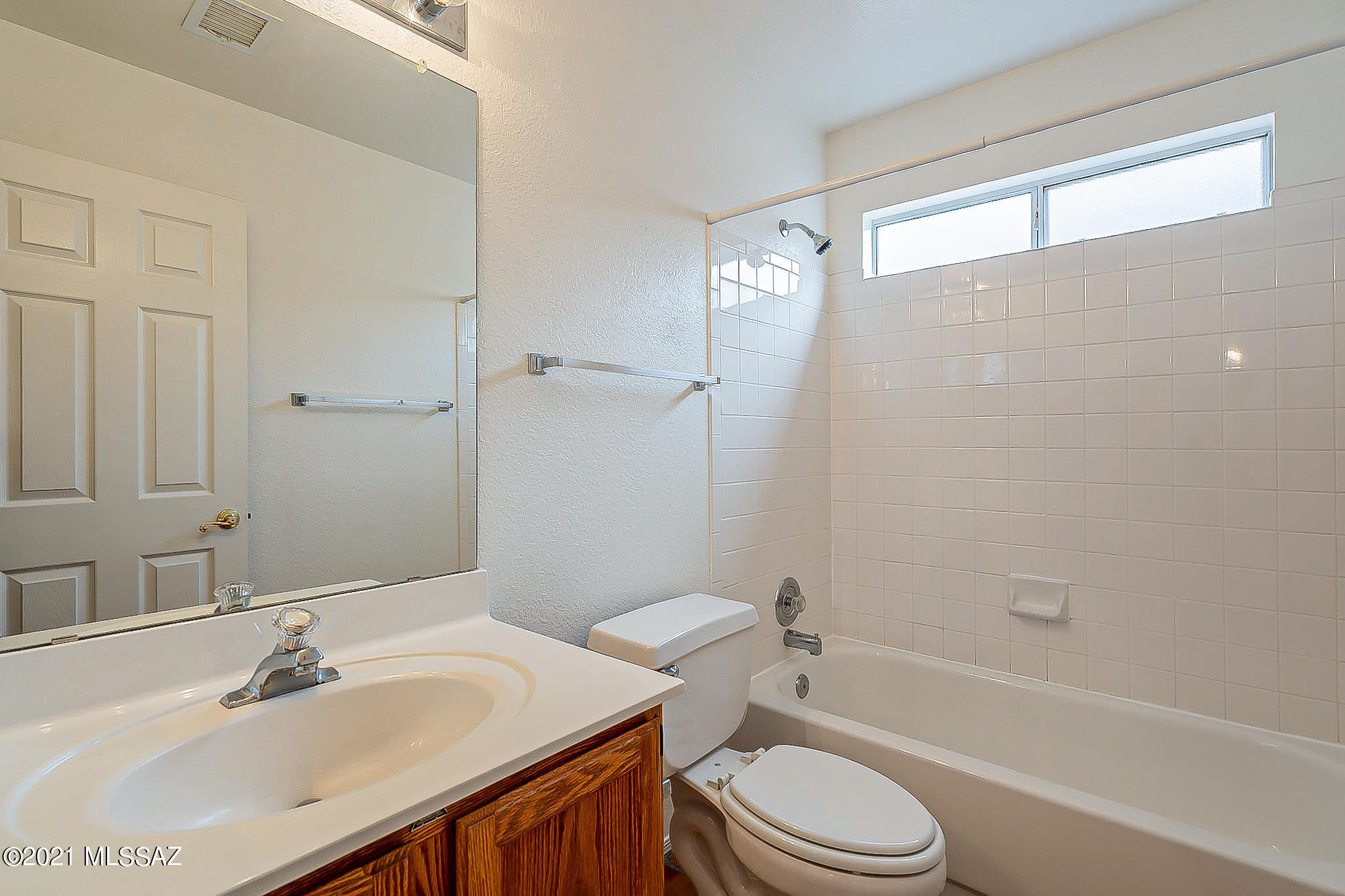 Ventana De Sabino Townhomes - Residential