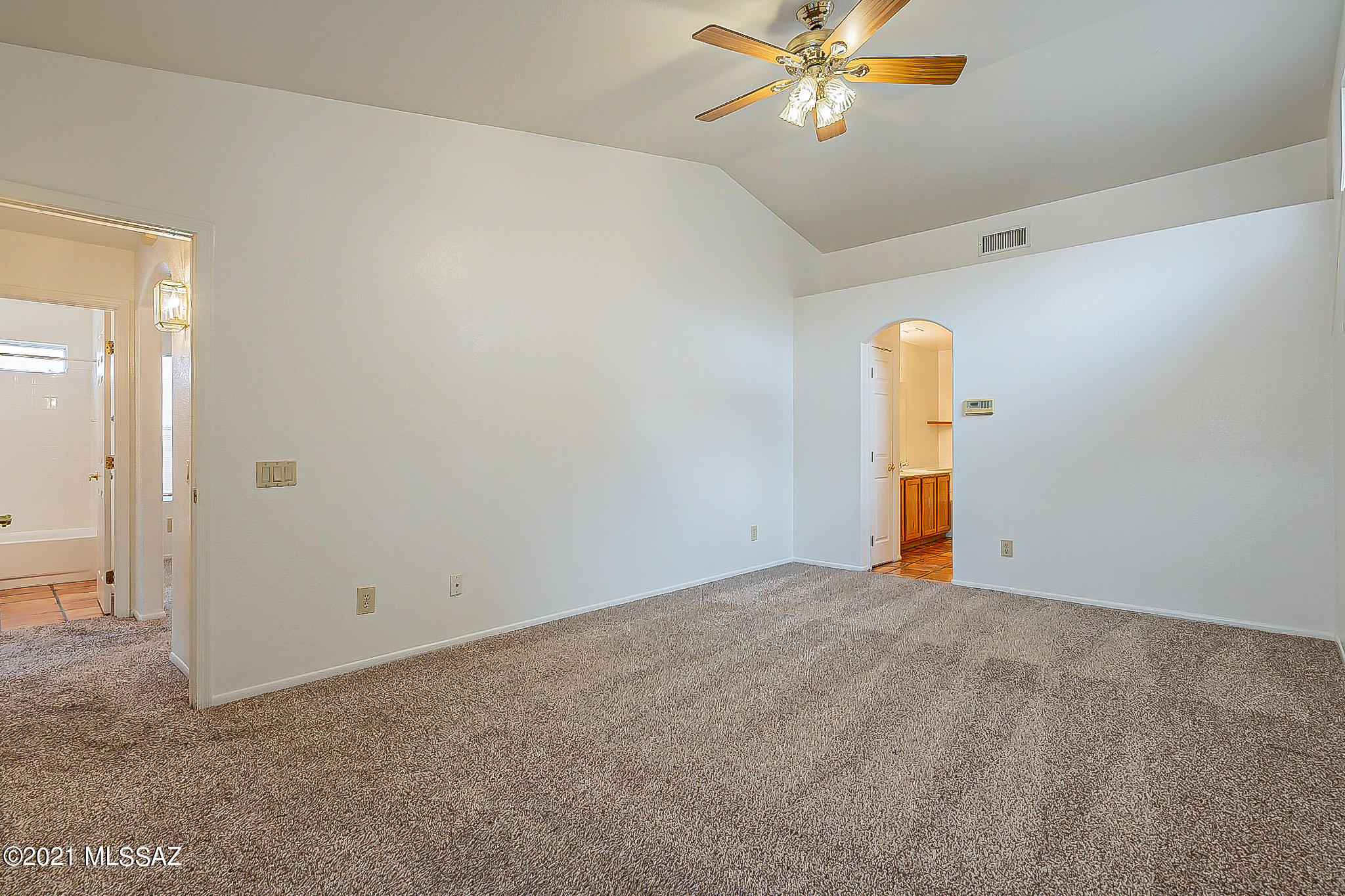 Ventana De Sabino Townhomes - Residential