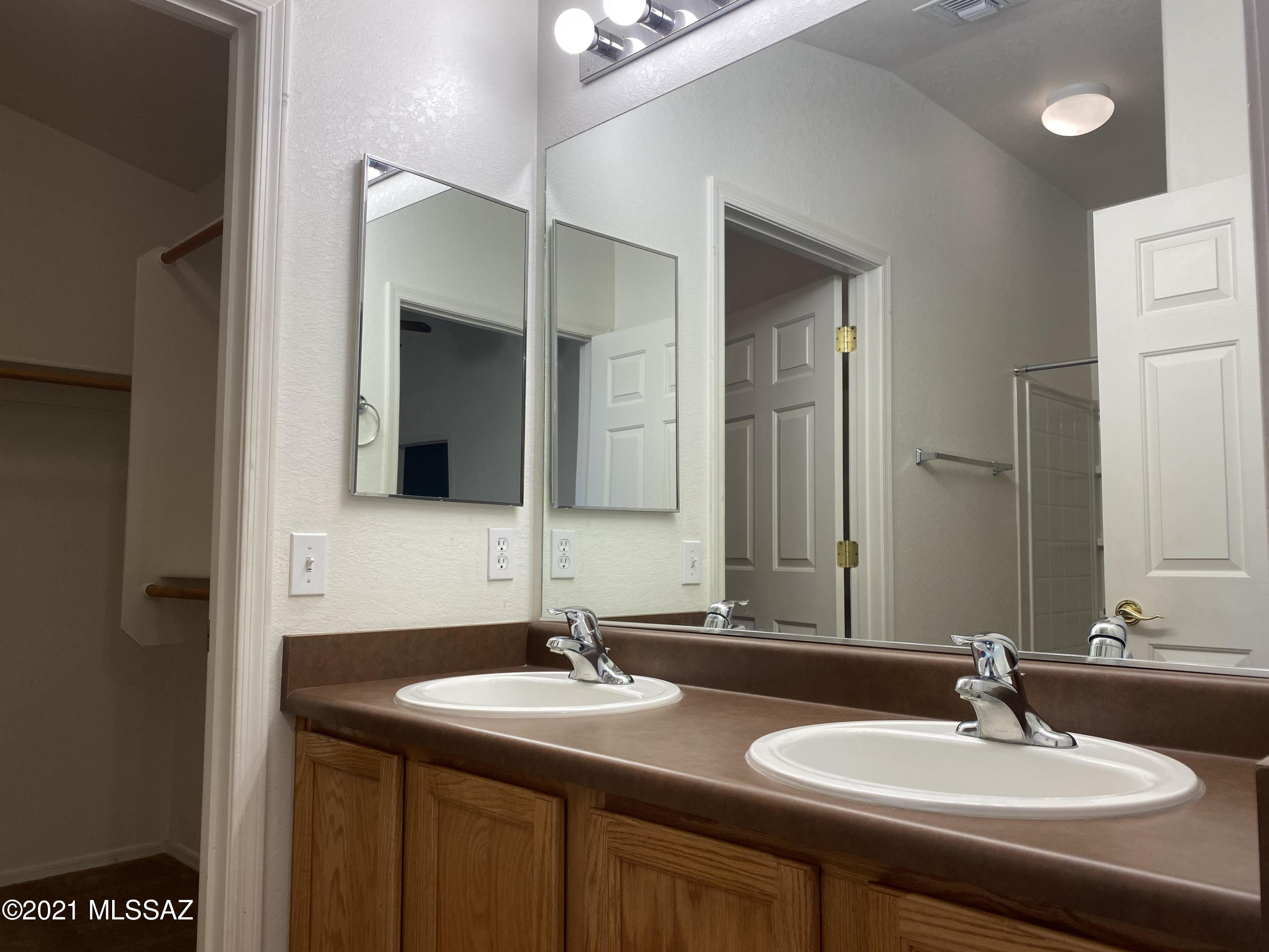 Rillito At La Cholla (1-133) - Residential