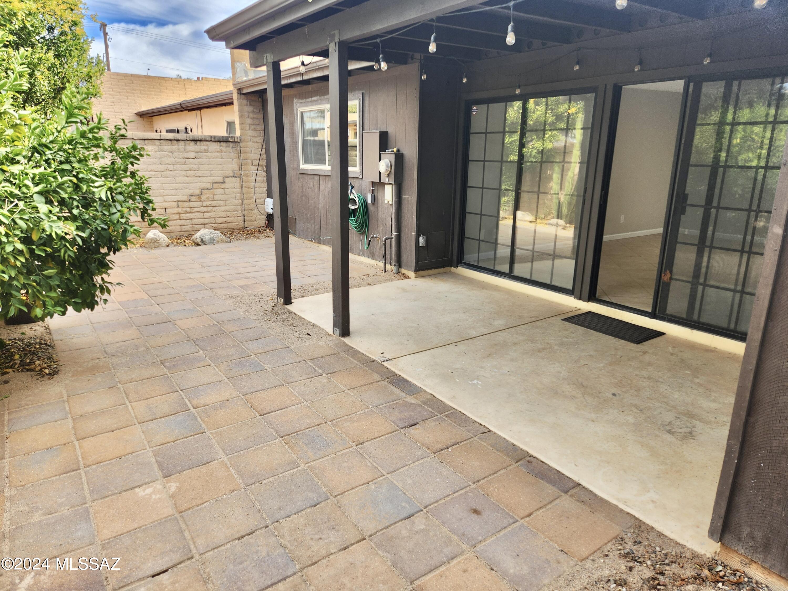 Verde Vista Villas (1-94) - Residential Lease