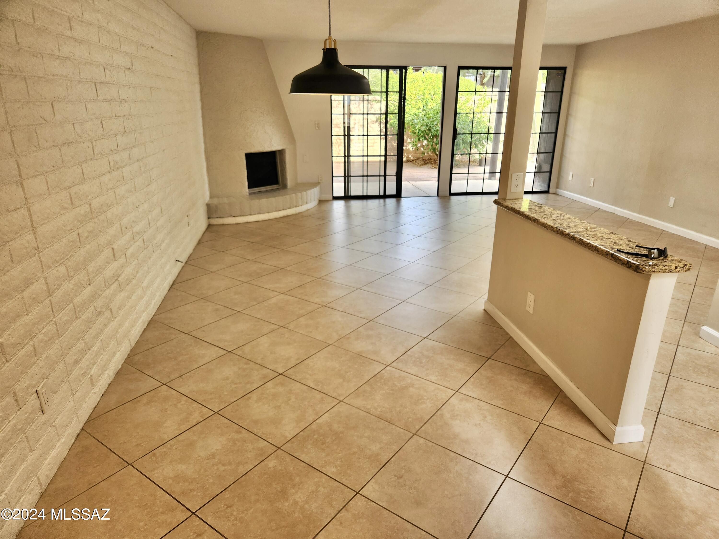 Verde Vista Villas (1-94) - Residential Lease