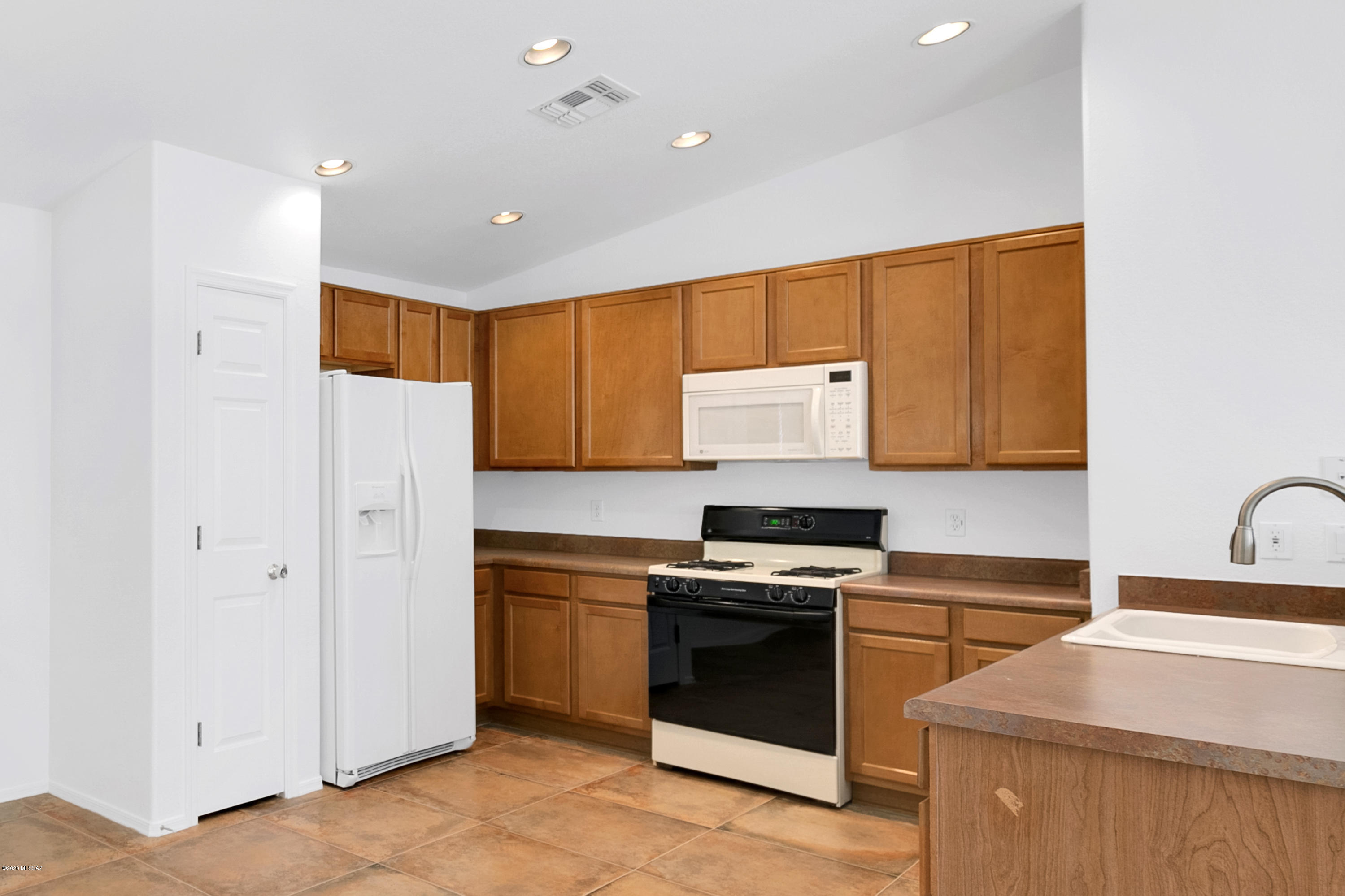 Desert Crossings at Rita Ranch (1-255) - Residential