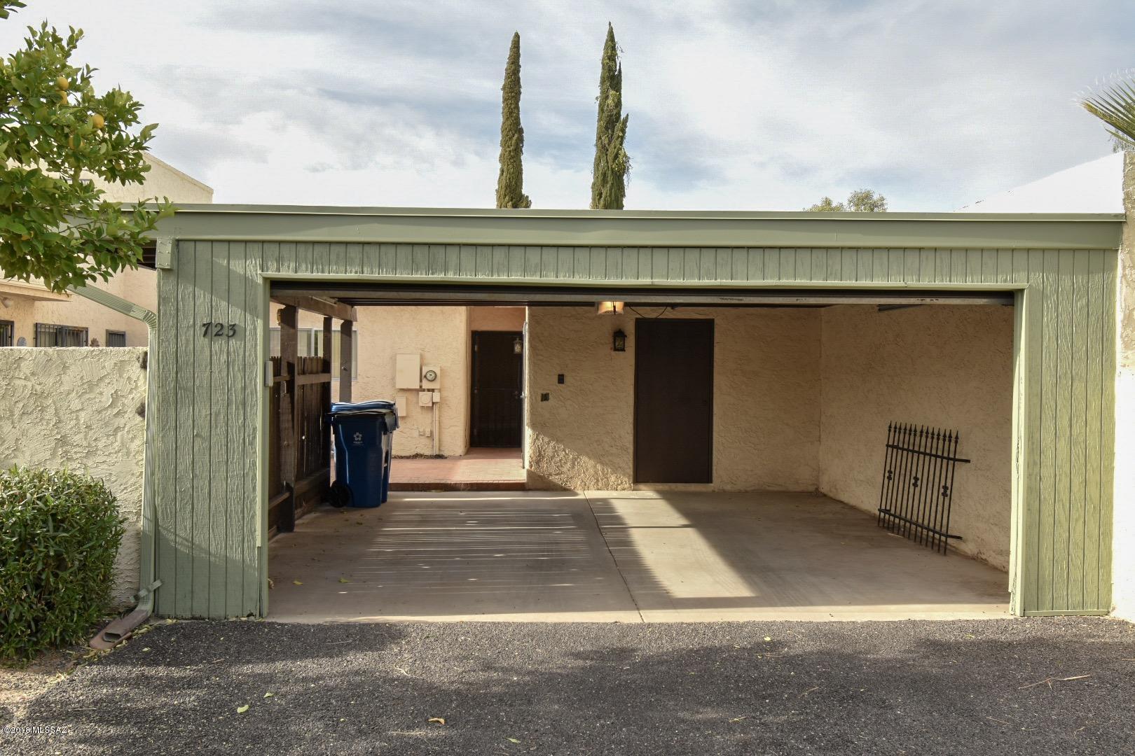 Orange Grove Manor Townhouses (1-58) - Residential