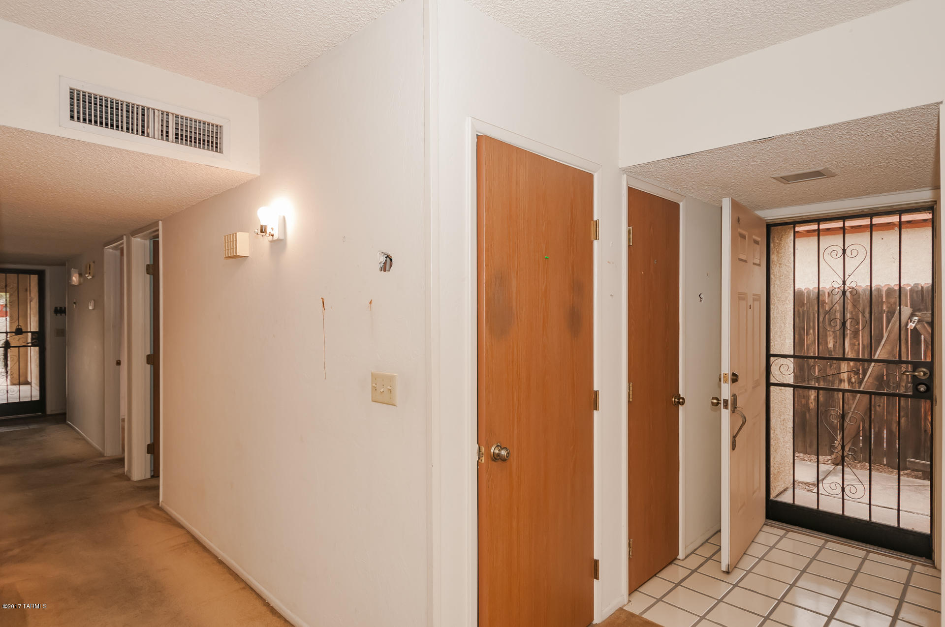 Cloverleaf Townhouses (1-63) - Residential