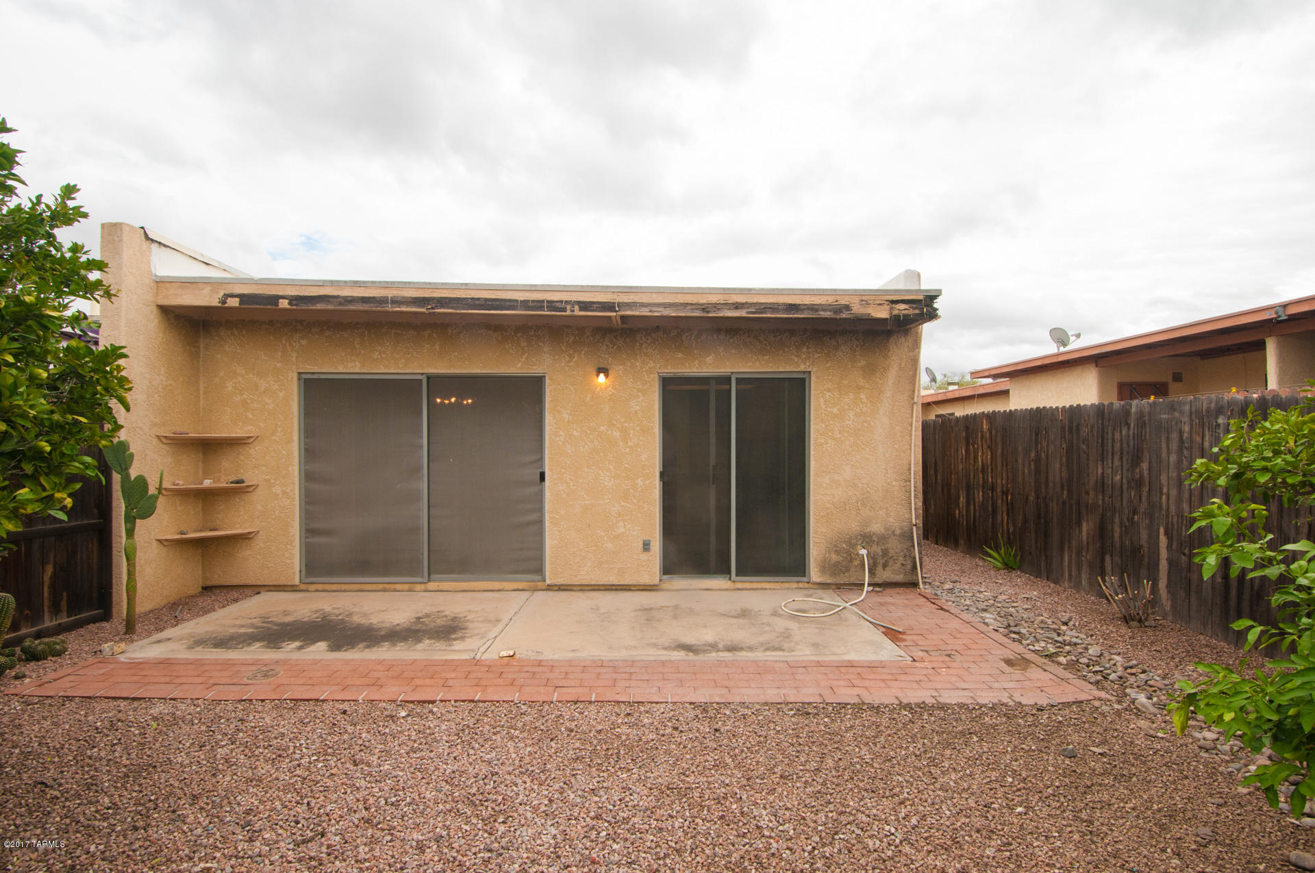 Cloverleaf Townhouses (1-63) - Residential