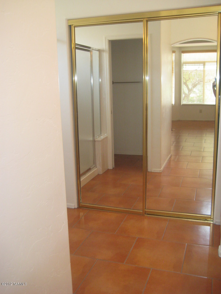 Desert Greens At Oro Valley (1-23) - Residential Lease