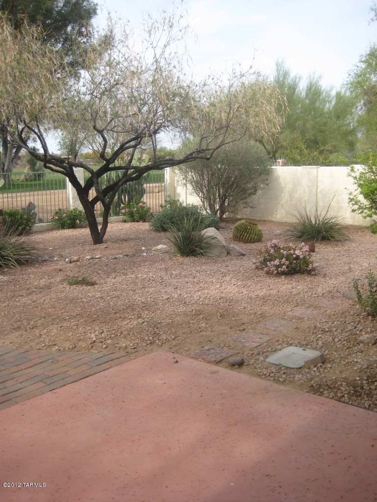 Desert Greens At Oro Valley (1-23) - Residential Lease