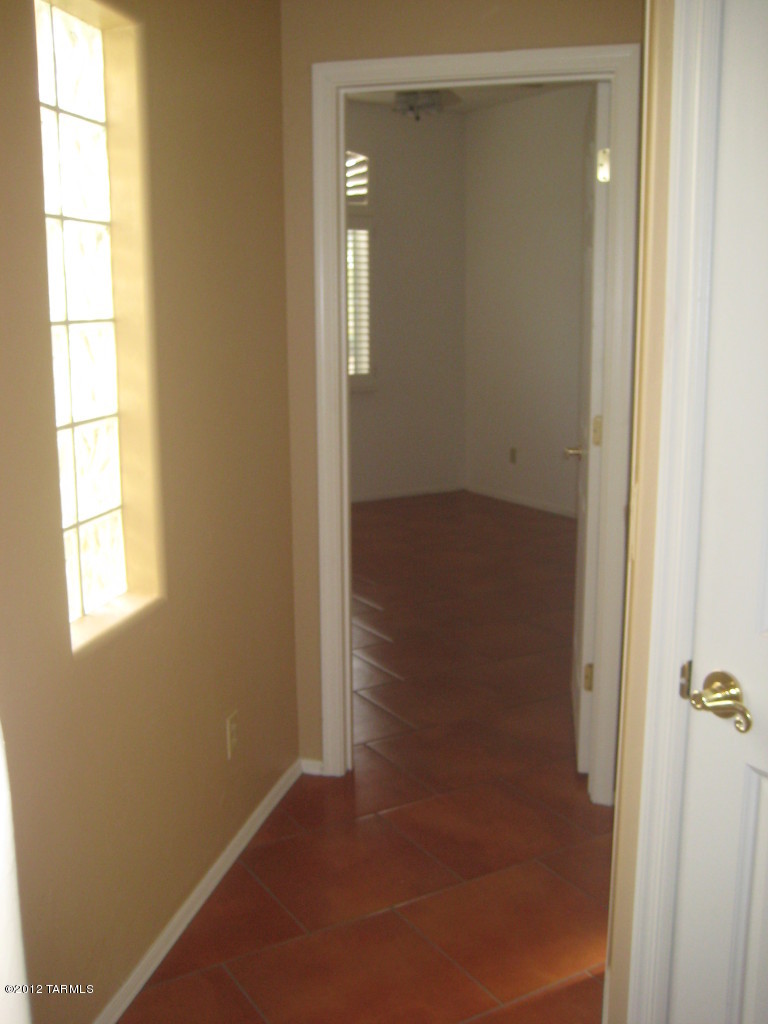 Desert Greens At Oro Valley (1-23) - Residential Lease