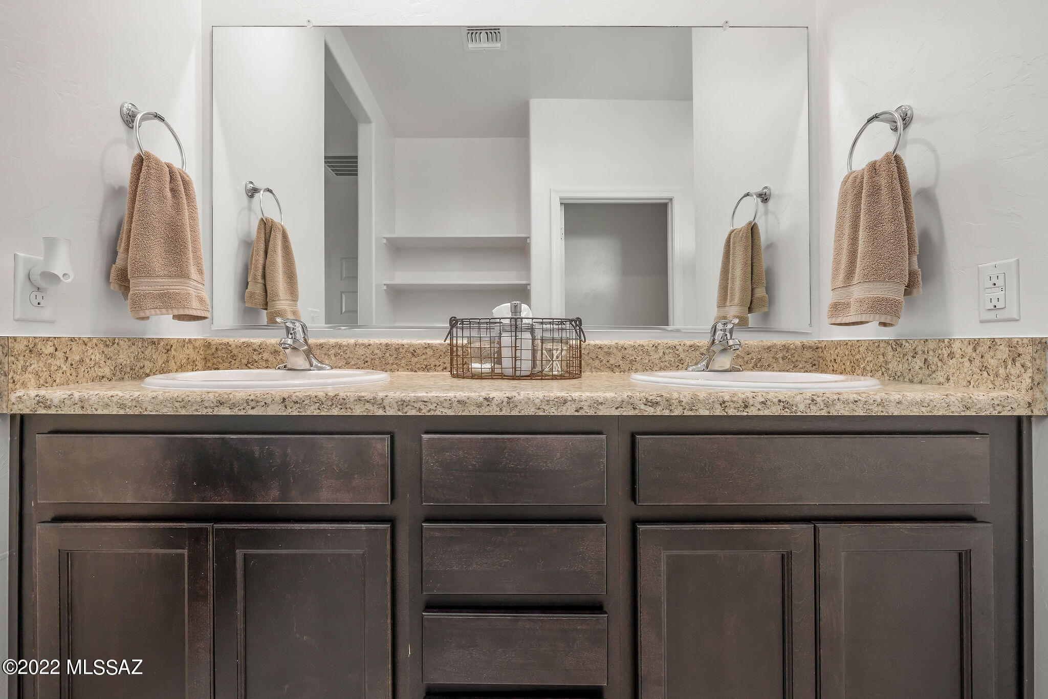 Saguaro Bloom SQ20180540069 - Residential