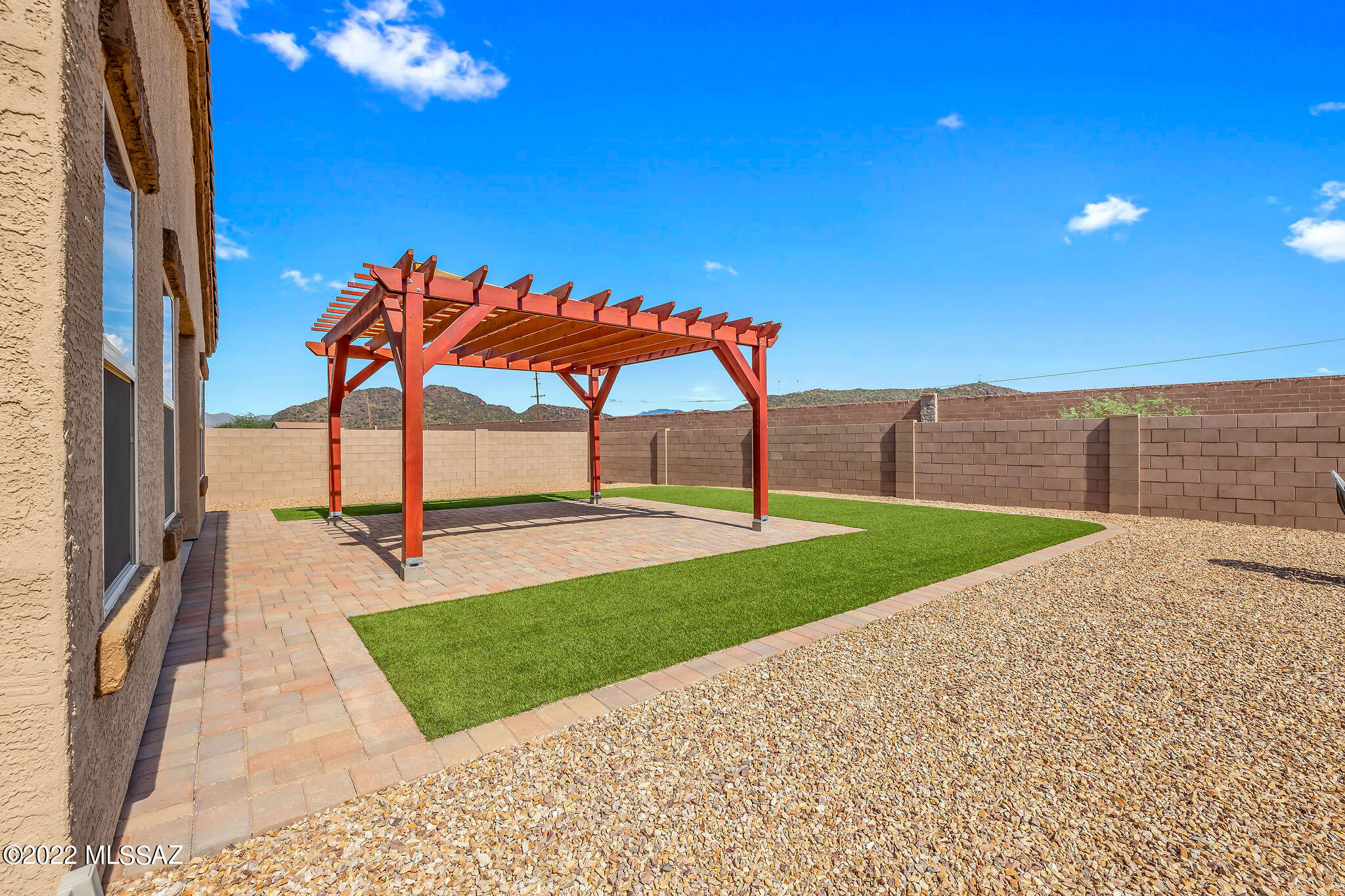 Saguaro Bloom SQ20180540069 - Residential