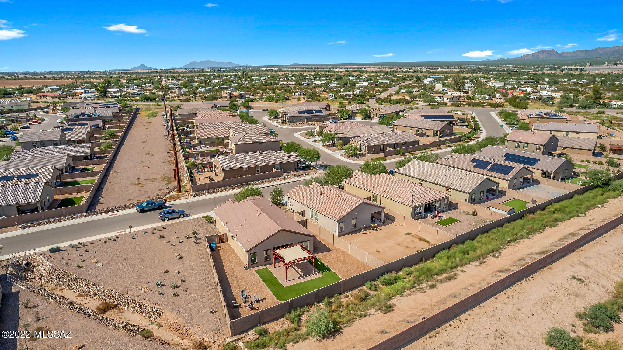 Saguaro Bloom SQ20180540069 - Residential