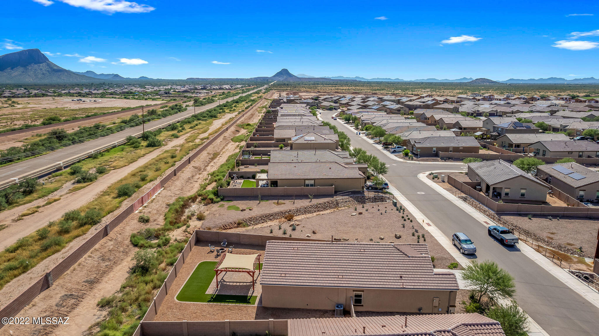 Saguaro Bloom SQ20180540069 - Residential