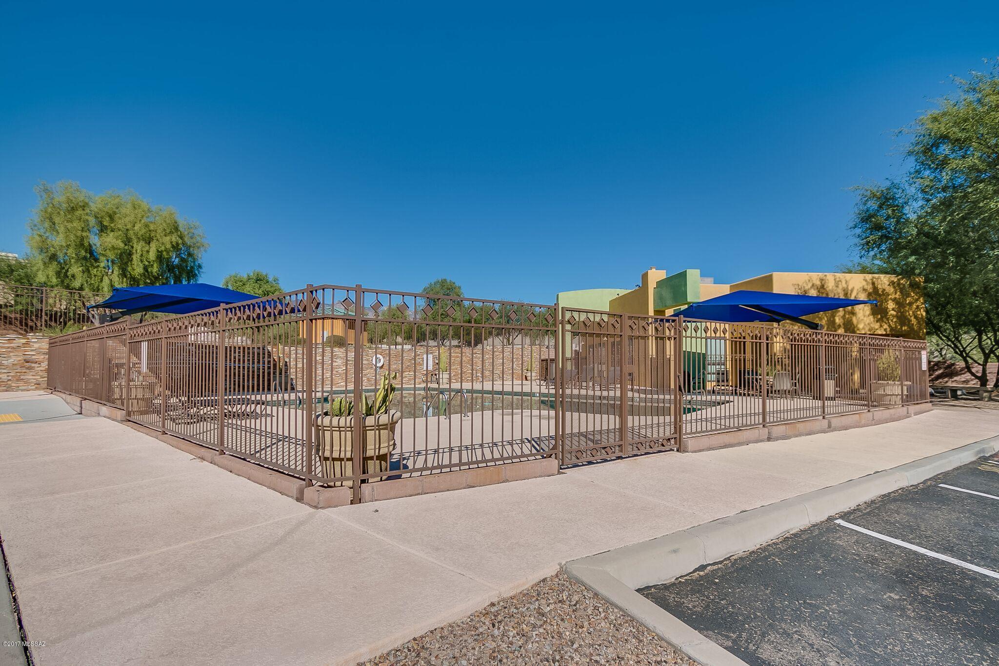 River Walk (1-140) - Residential