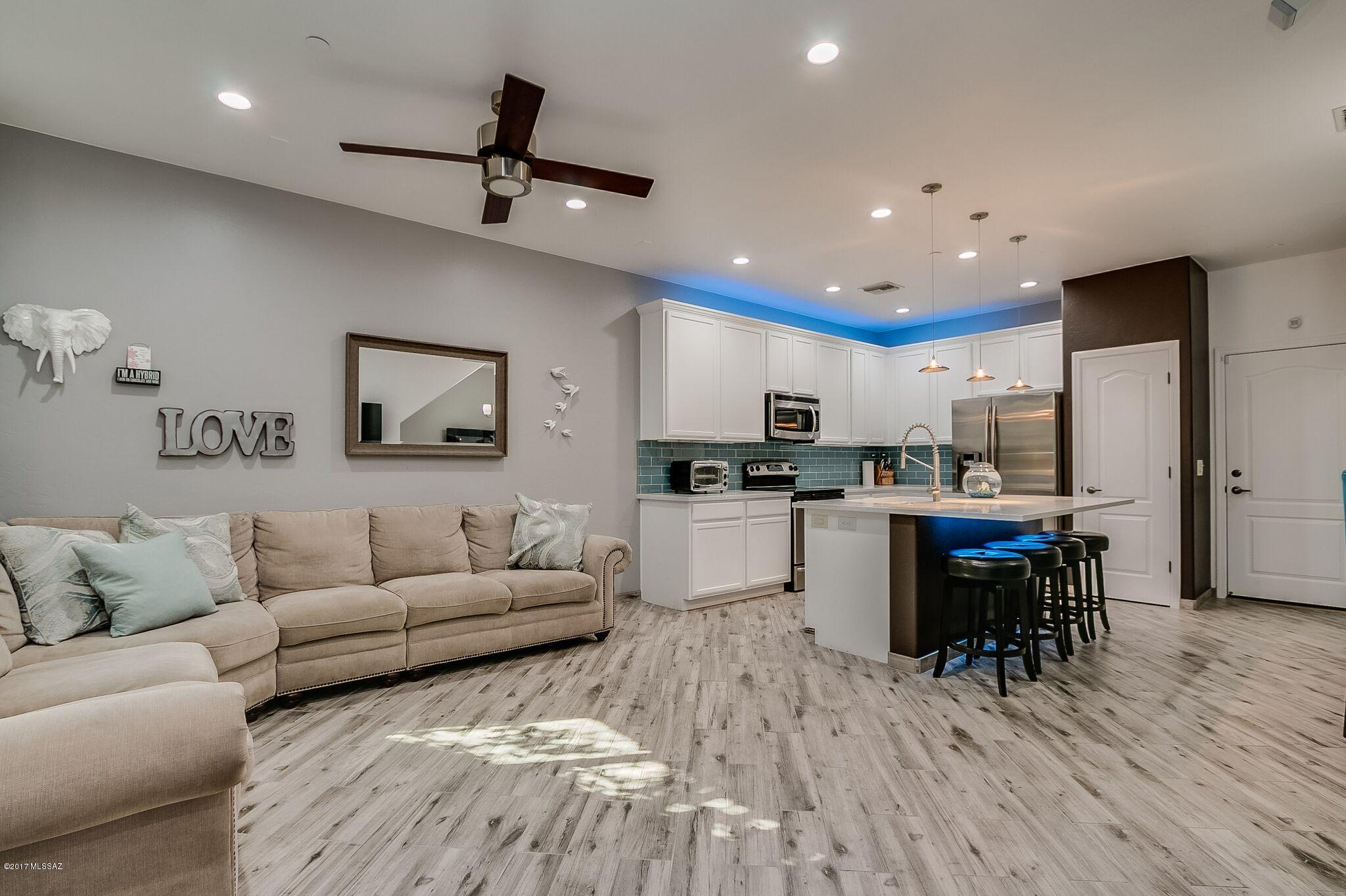 River Walk (1-140) - Residential