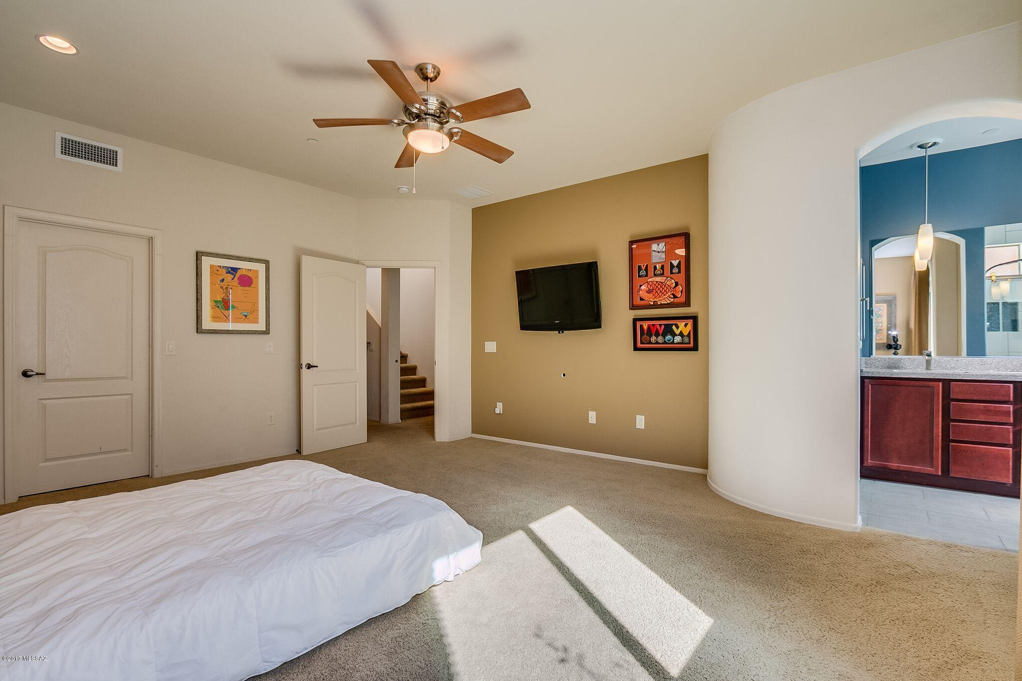 River Walk (1-140) - Residential