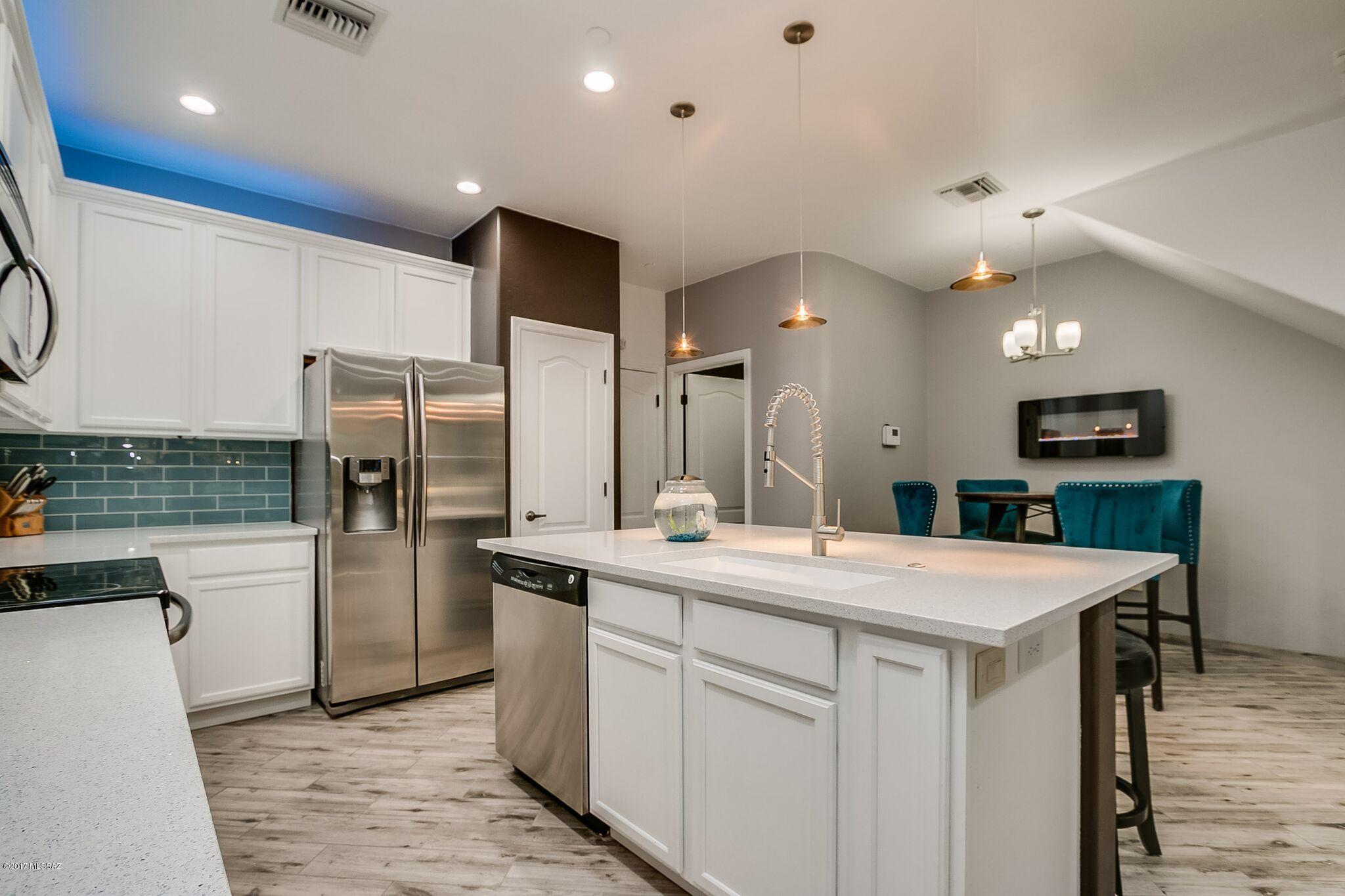 River Walk (1-140) - Residential
