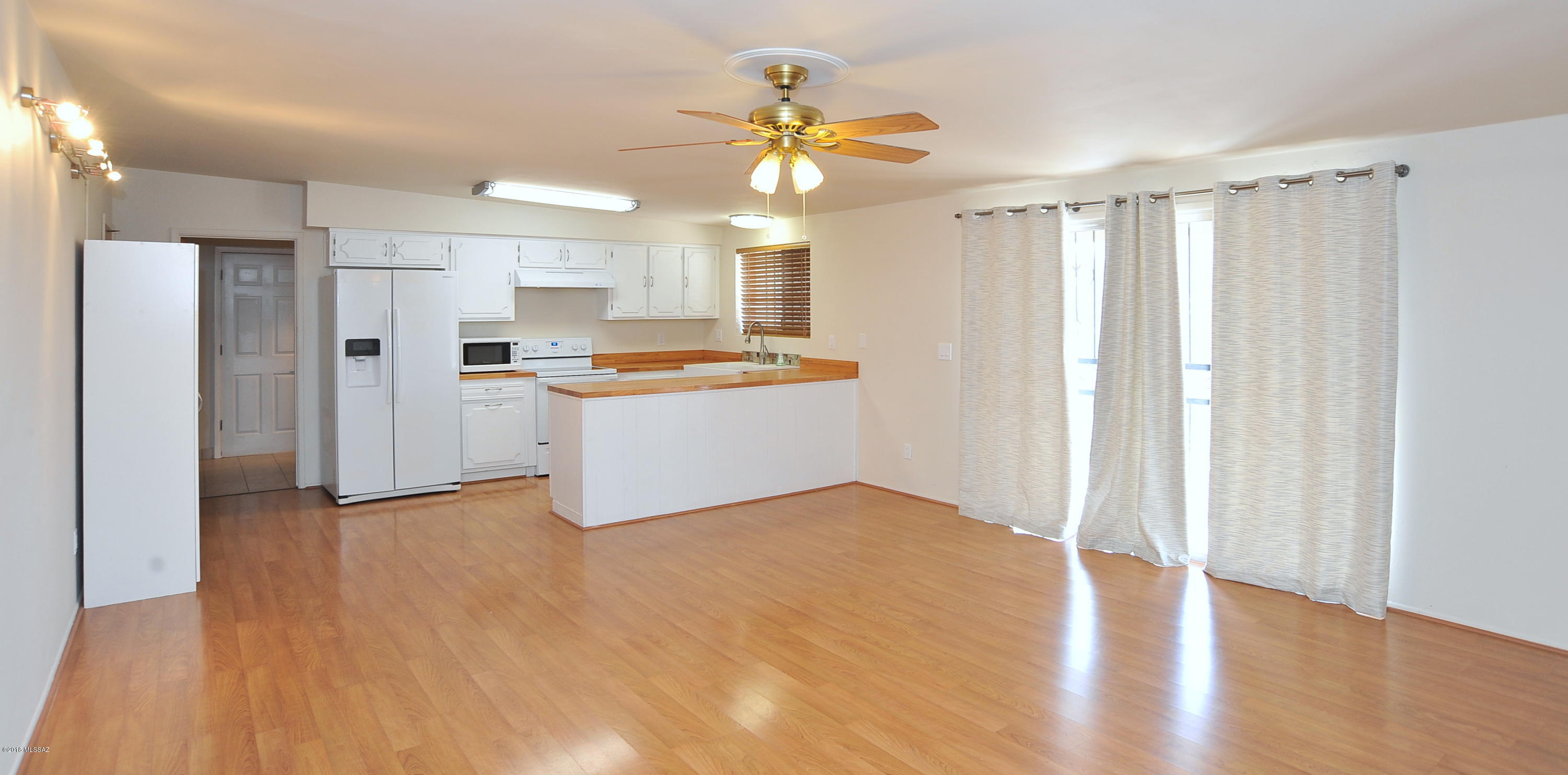 Eastern Hills BLKS 1  2  3 - Residential