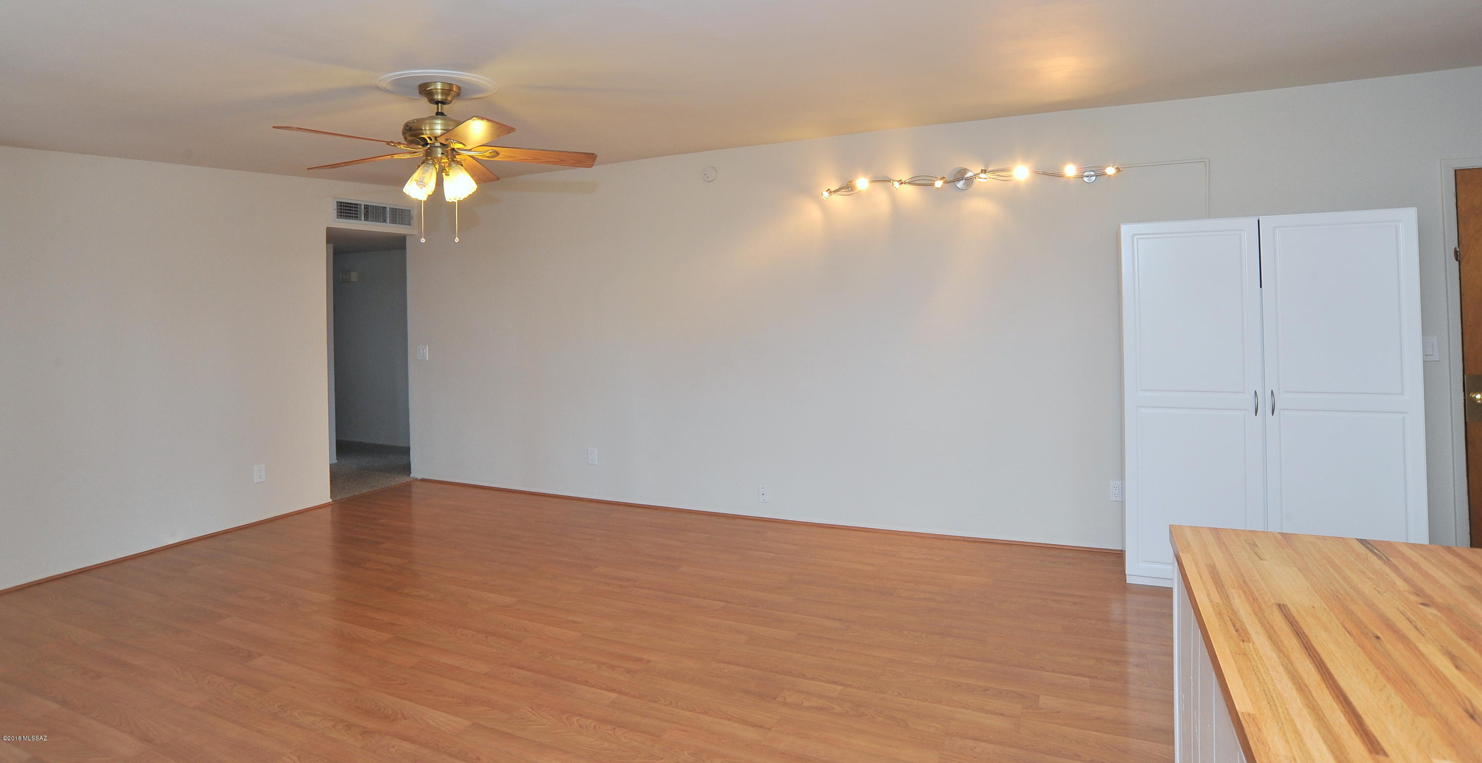 Eastern Hills BLKS 1  2  3 - Residential