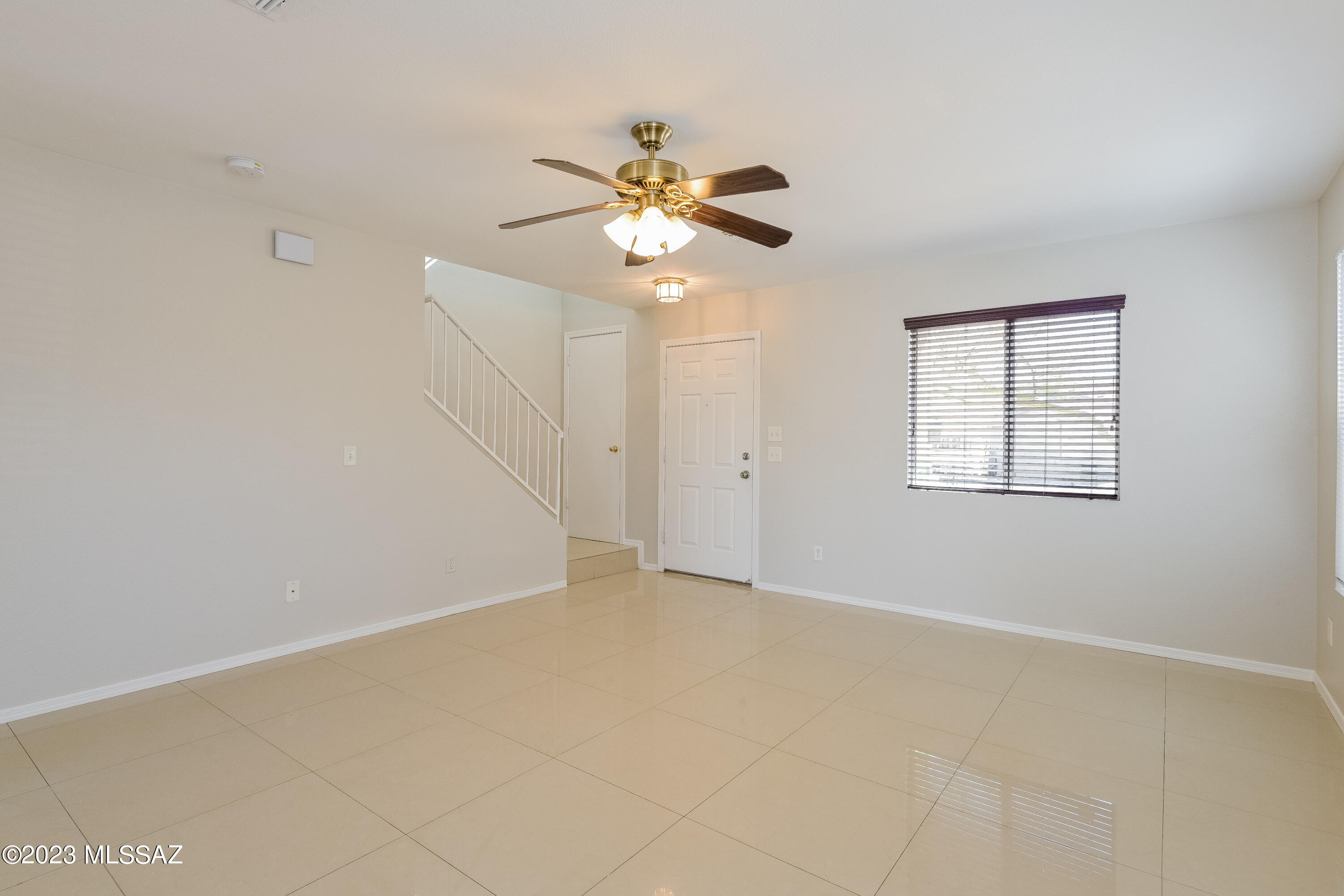 Arroyo Vista (1-166) - Residential Lease