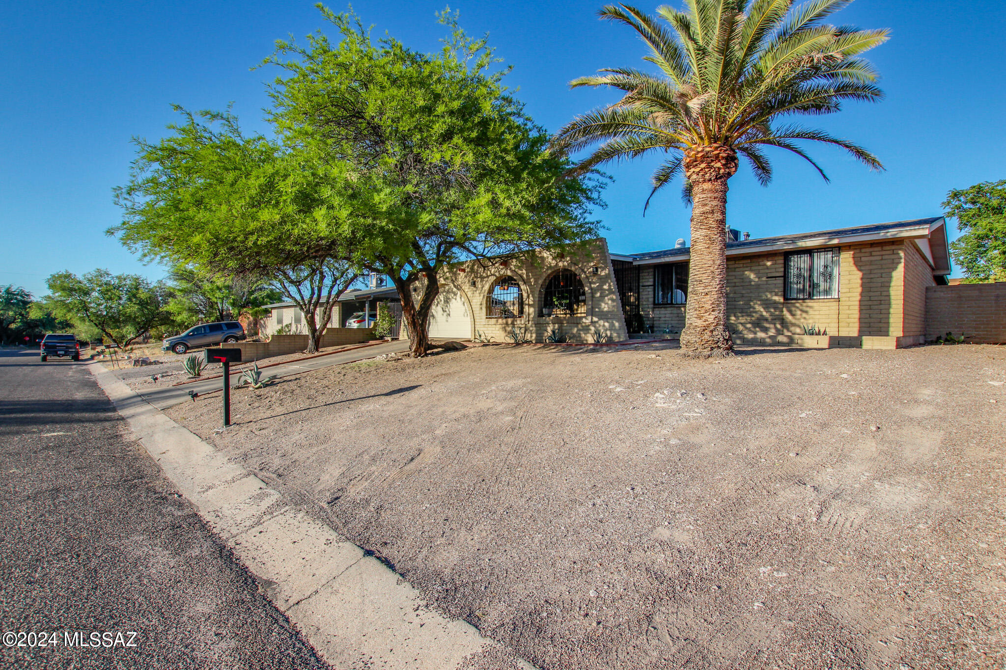 Las Palomas - Residential