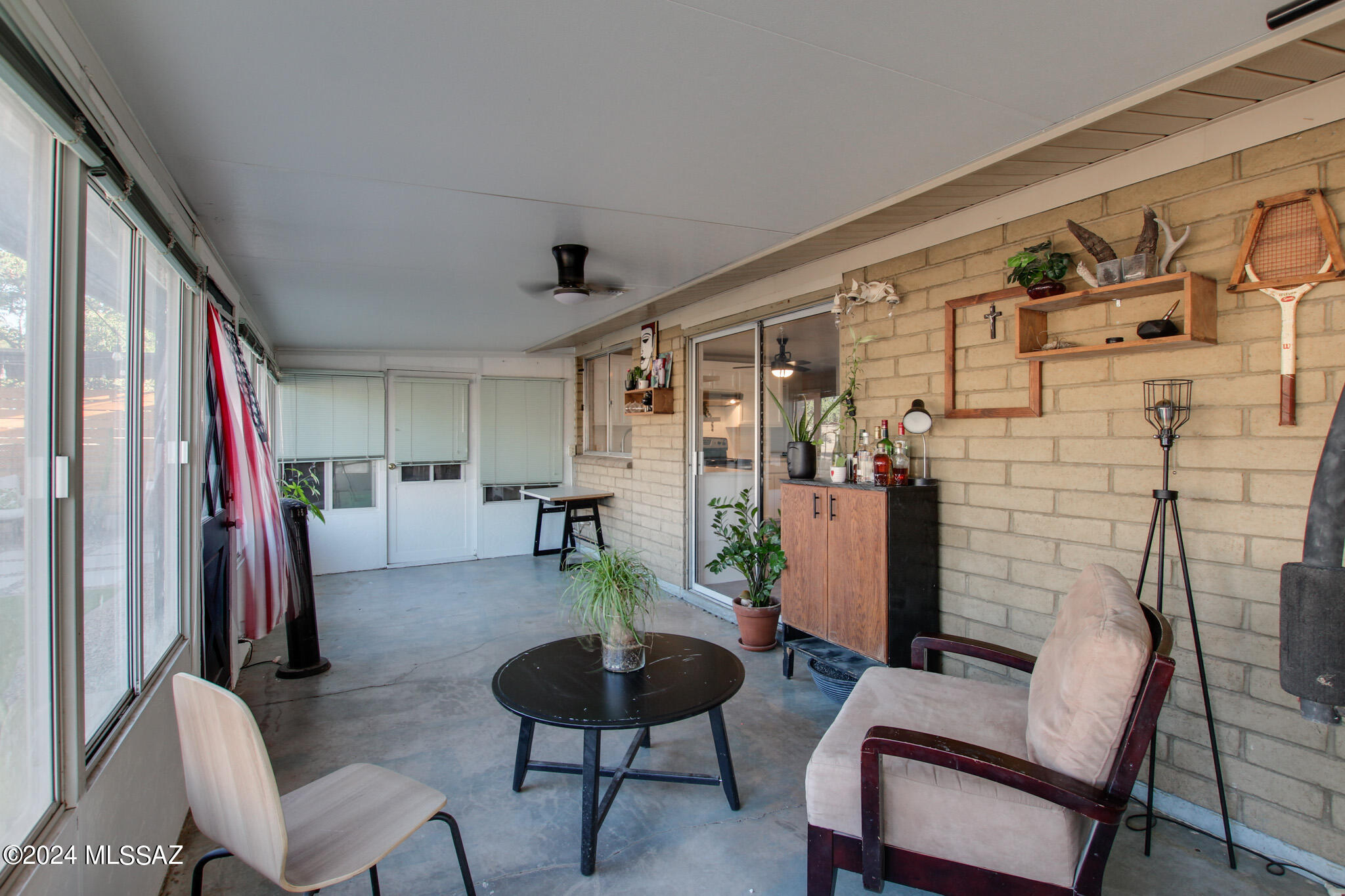 Las Palomas - Residential