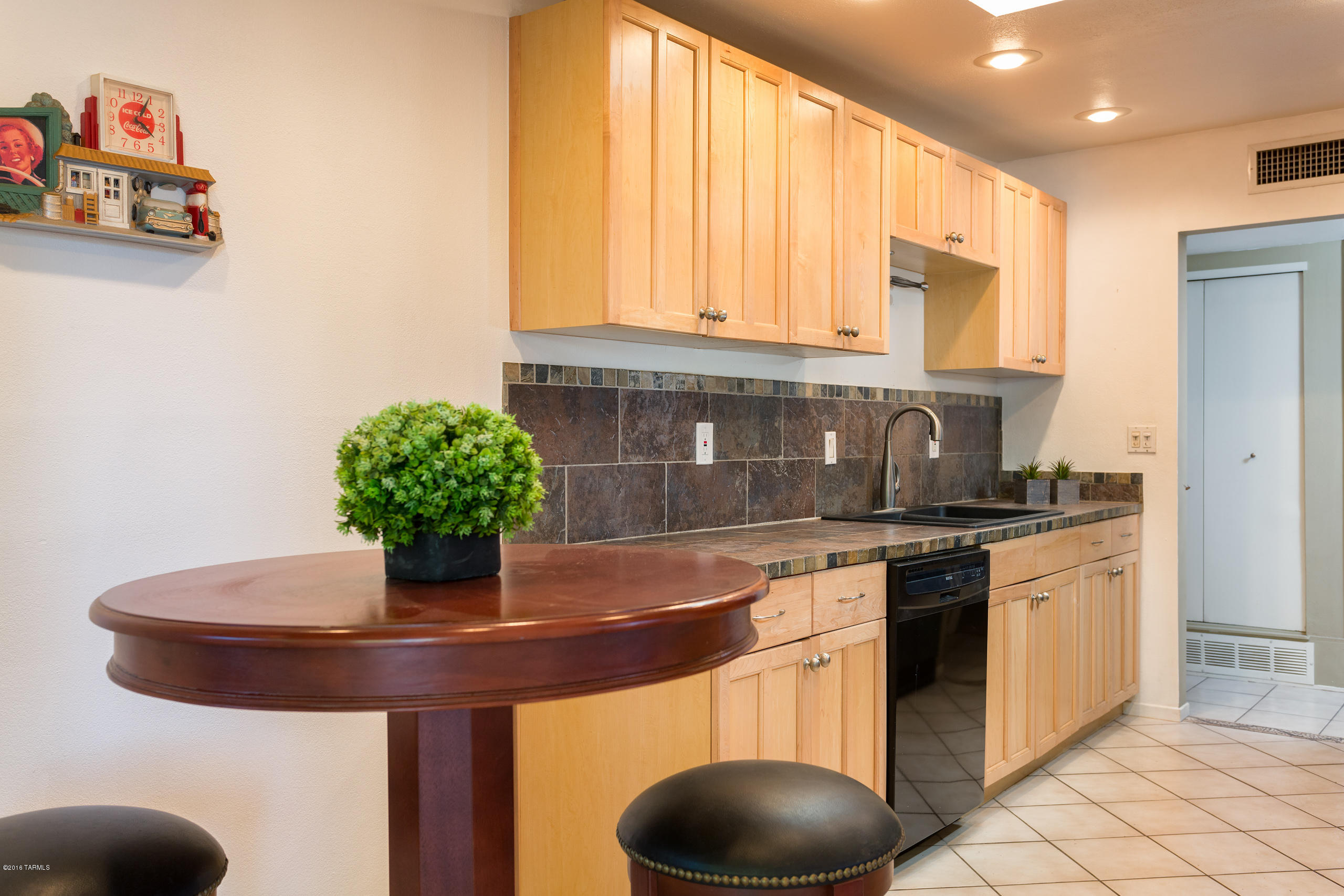 Vista Del Prado (1-274) - Residential