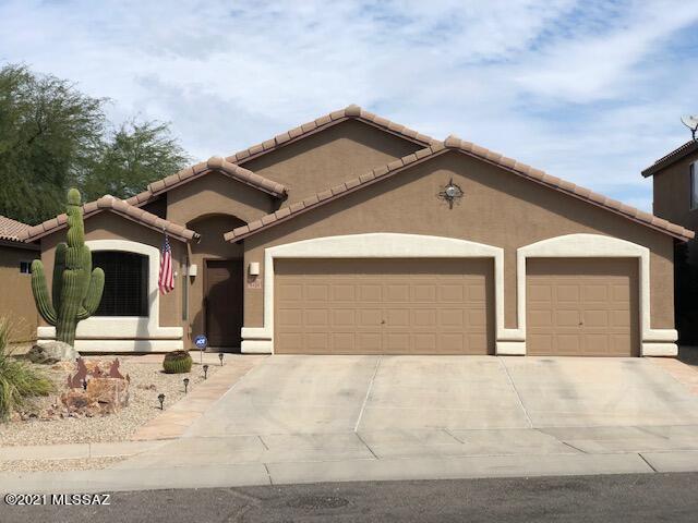 Range pricing $290,000-$305,000 

Beautiful 4 bedroom 2 bath Richmond home in the Star Valley Subdivision. Sellers are second owners and have kept the home in immaculate shape! Beautiful natural desert landscape with manicured back yard including rock fountain and turf pad for relaxing out back and a fall picnic!

Many upgrades that you can't count!

Call today to schedule showing! 520-490-8838 Jennifer Martinez

Please escrow with Pioneer Title Agency Samantha Williams