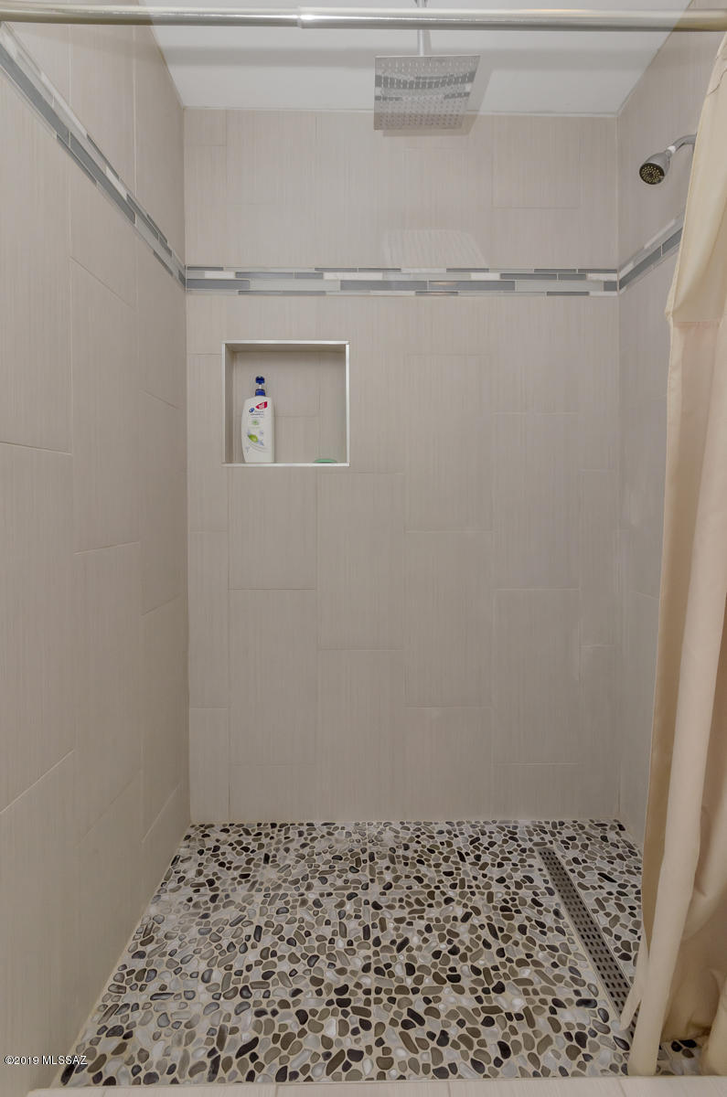 University Heights - Residential Lease