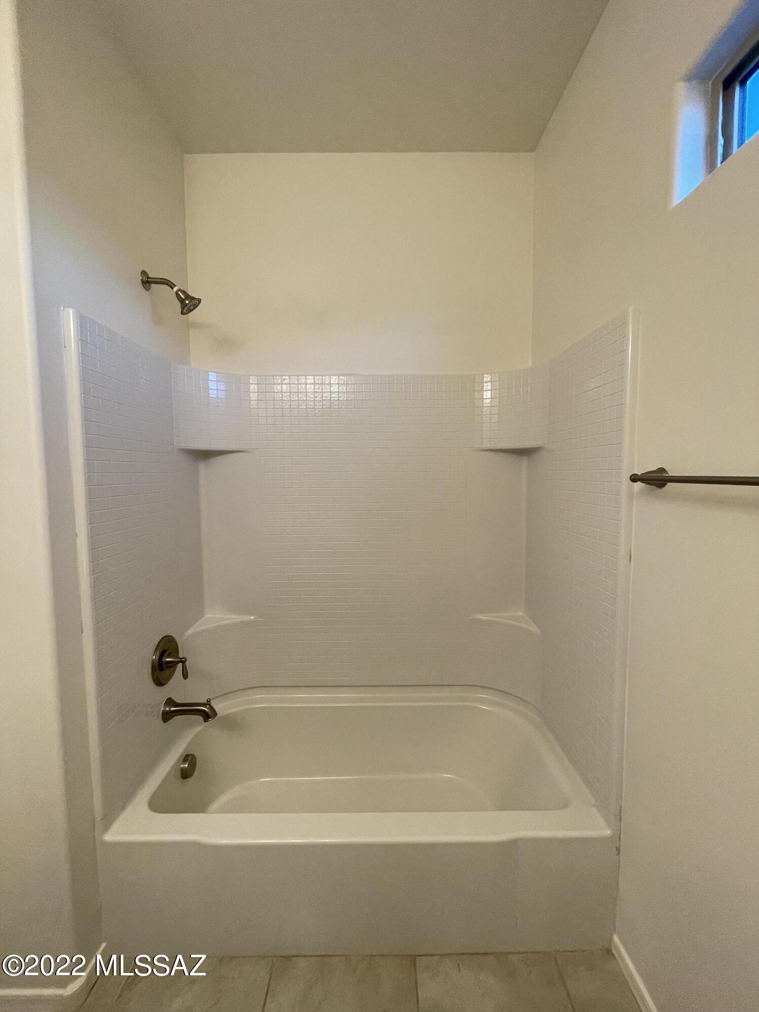 Pines Phase II - Residential Lease