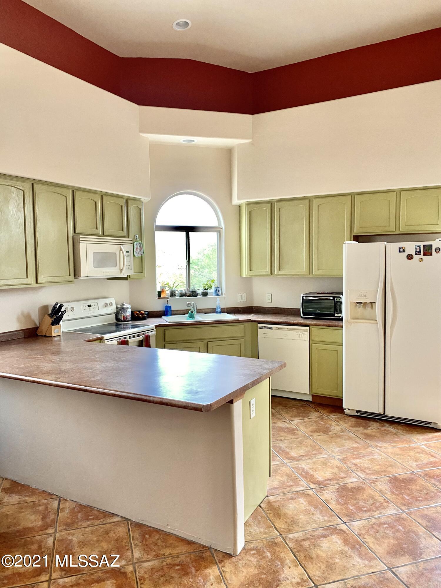 Kinney Village (1-112) - Residential