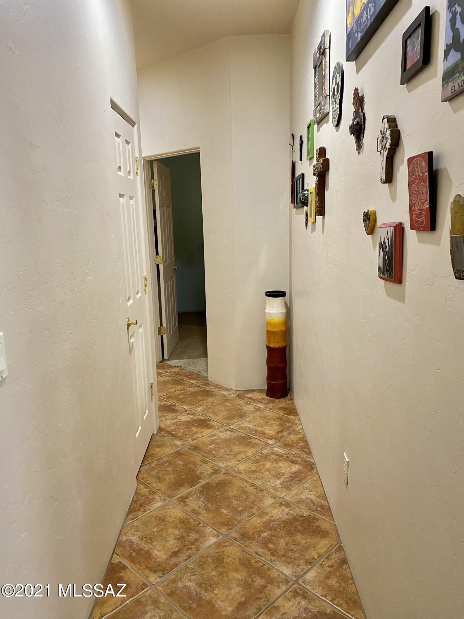 Kinney Village (1-112) - Residential