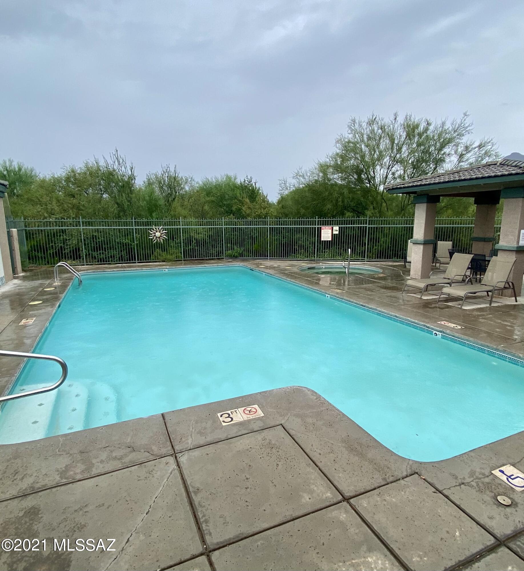 Kinney Village (1-112) - Residential