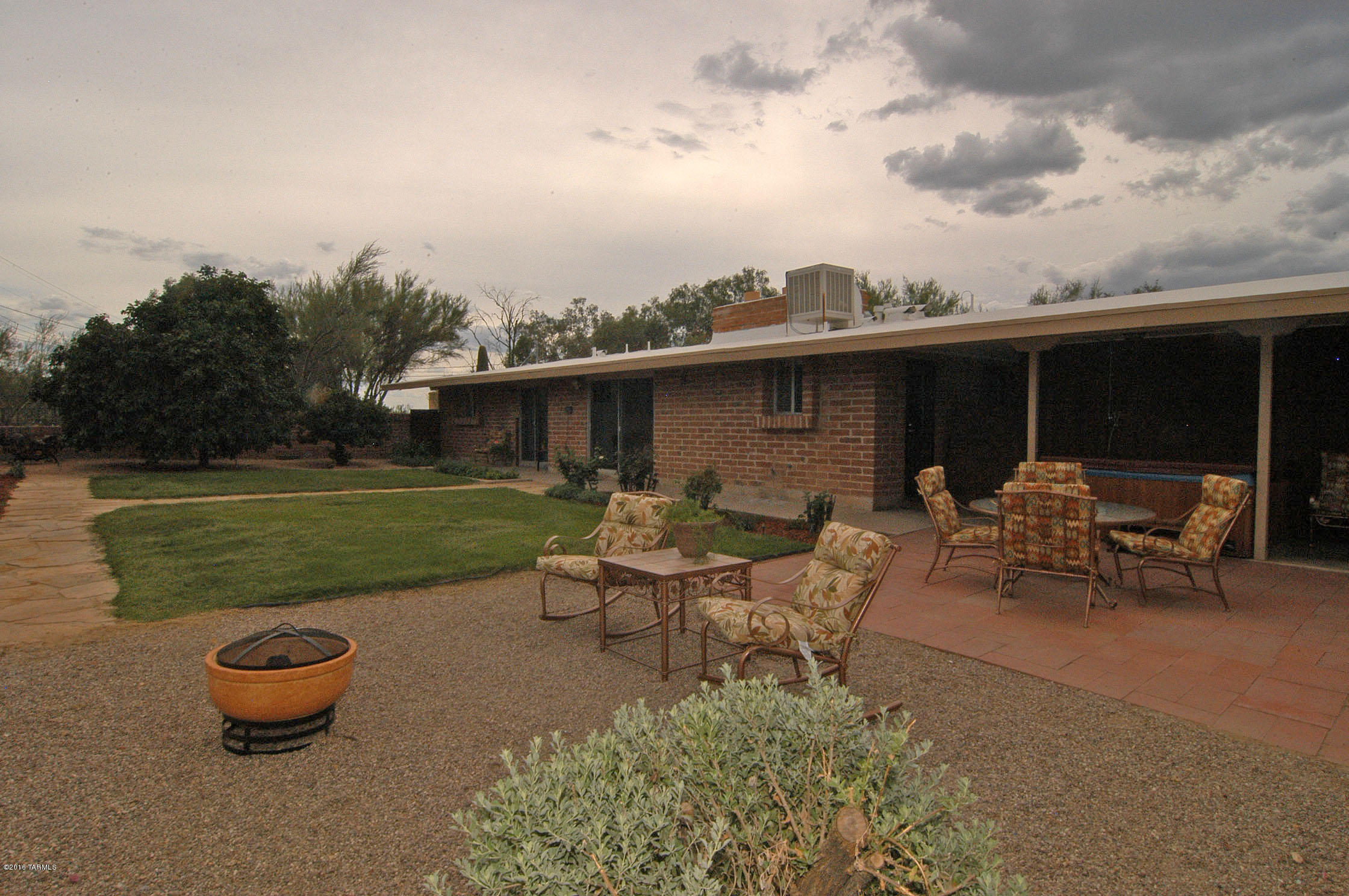 Casas Adobes Estates (650-760) - Residential
