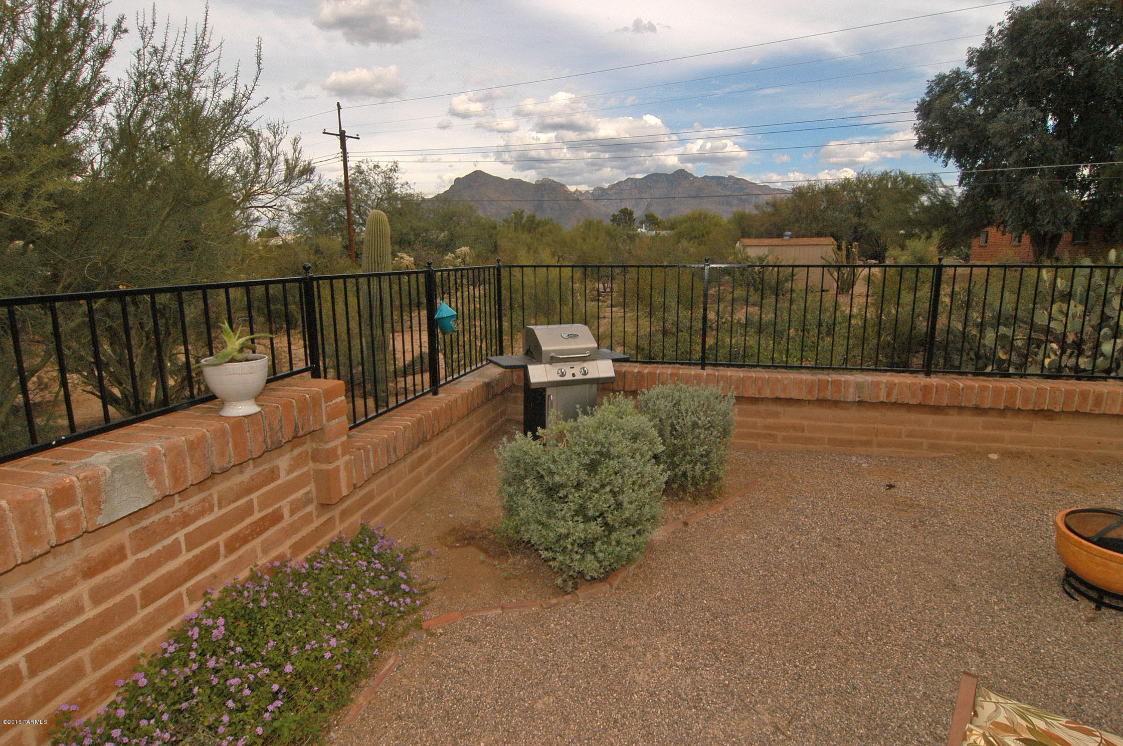 Casas Adobes Estates (650-760) - Residential