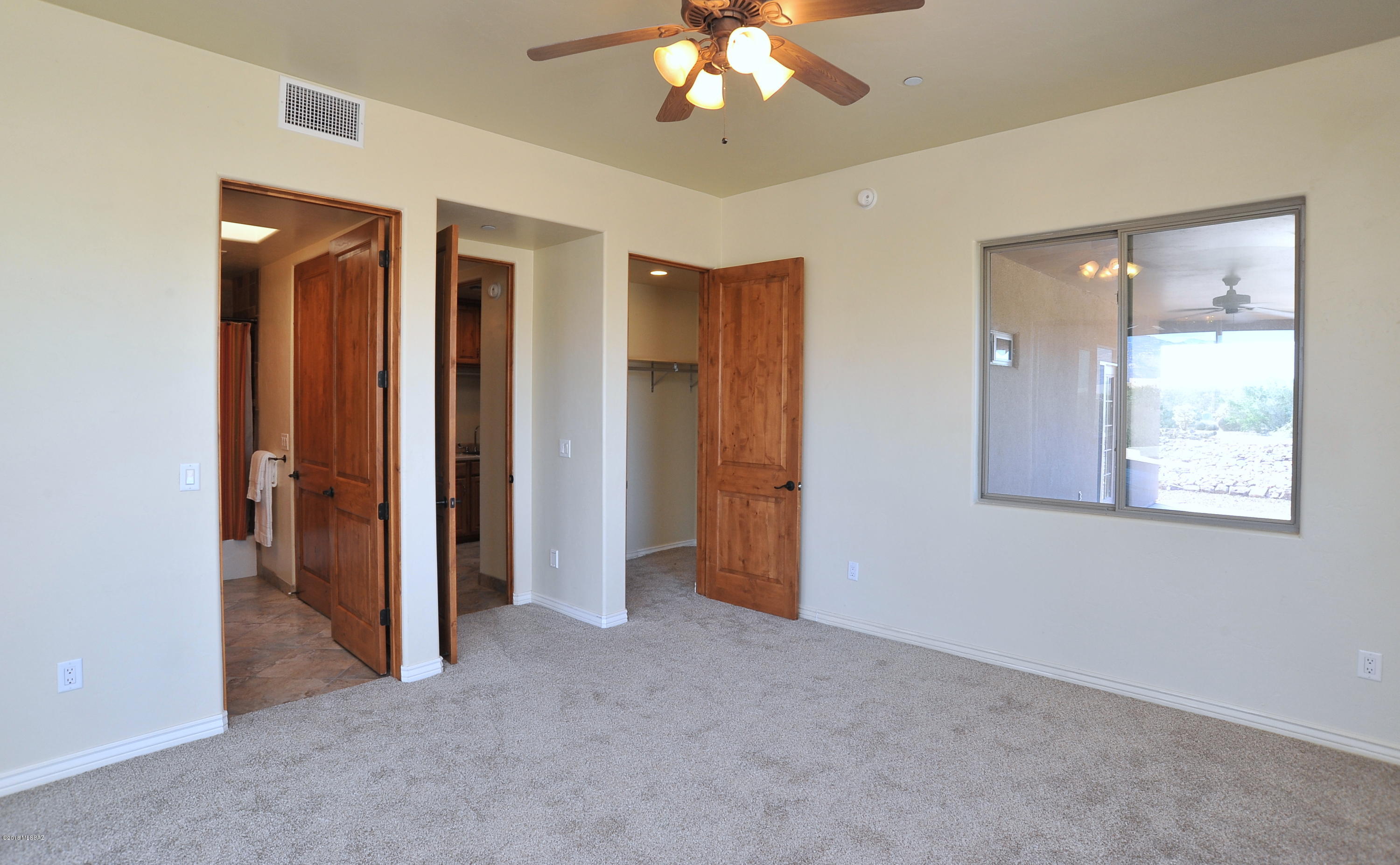 Coyote Creek (1-395) - Residential