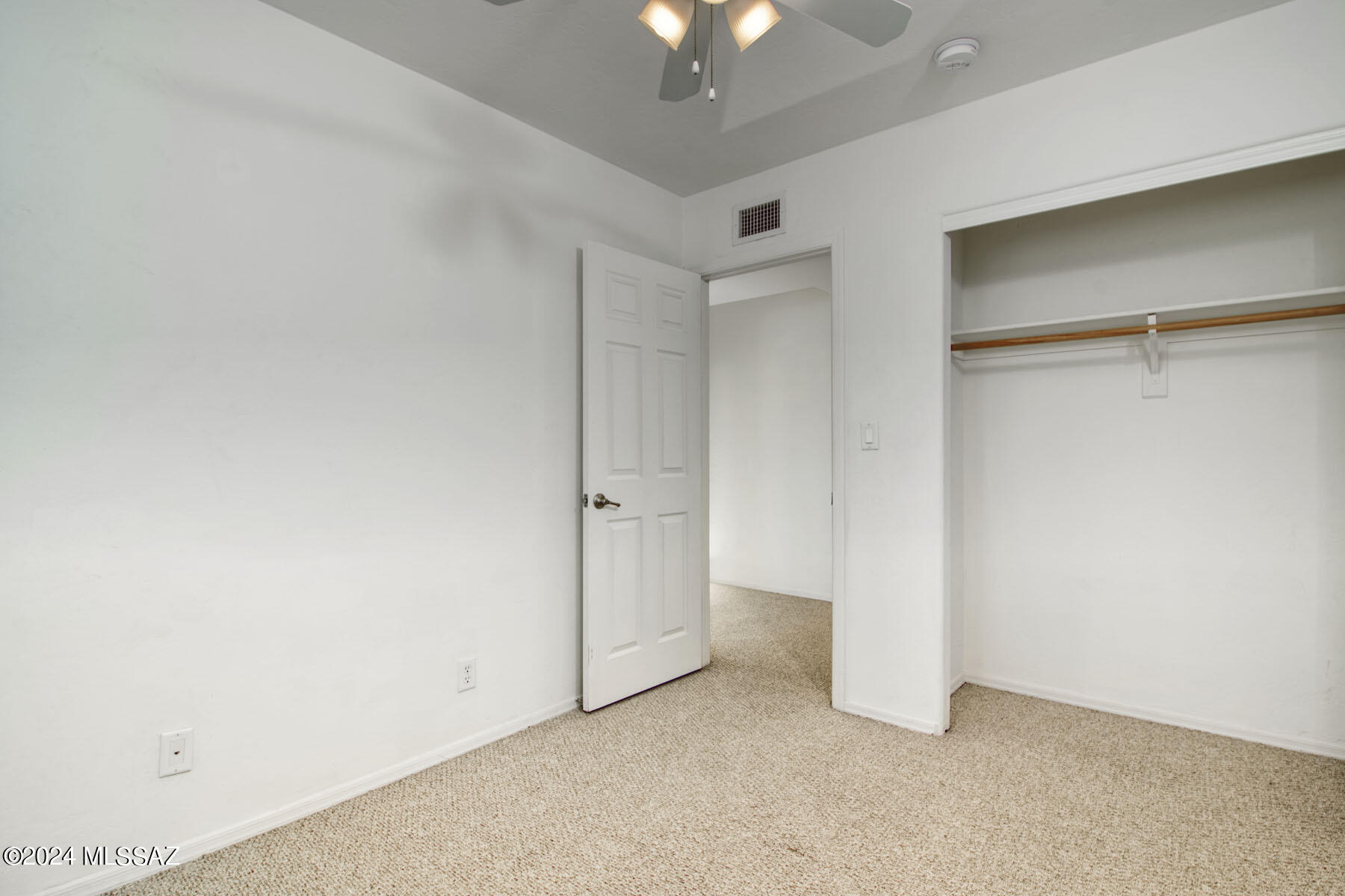 Villa Venice Condos - Residential